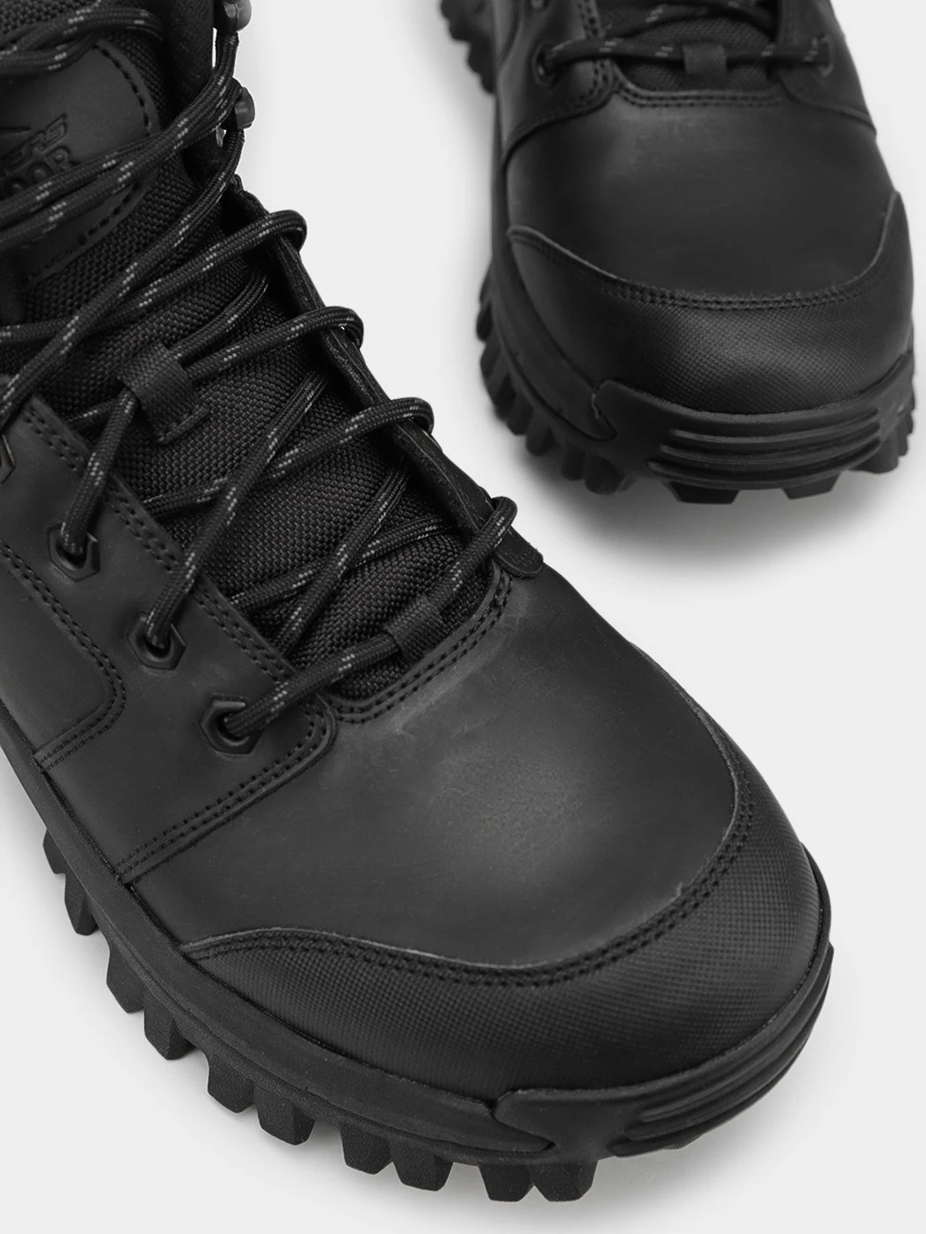 Ботинки и сапоги Skechers Trekson-Grapel модель 204251 BBK Ботинки и сапоги Skechers Trekson-Grapel модель 204251 BBK Фото