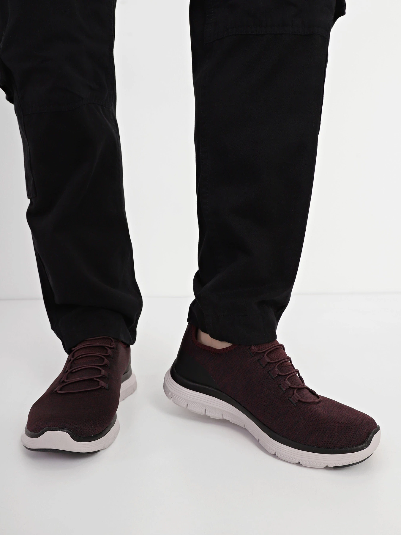 Кроссовки Skechers модель 232226 BURG Фото