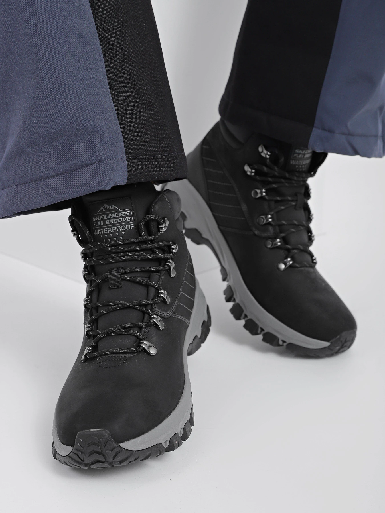 Ботинки и сапоги Skechers Relaxed Fit модель 204744 BLK Фото