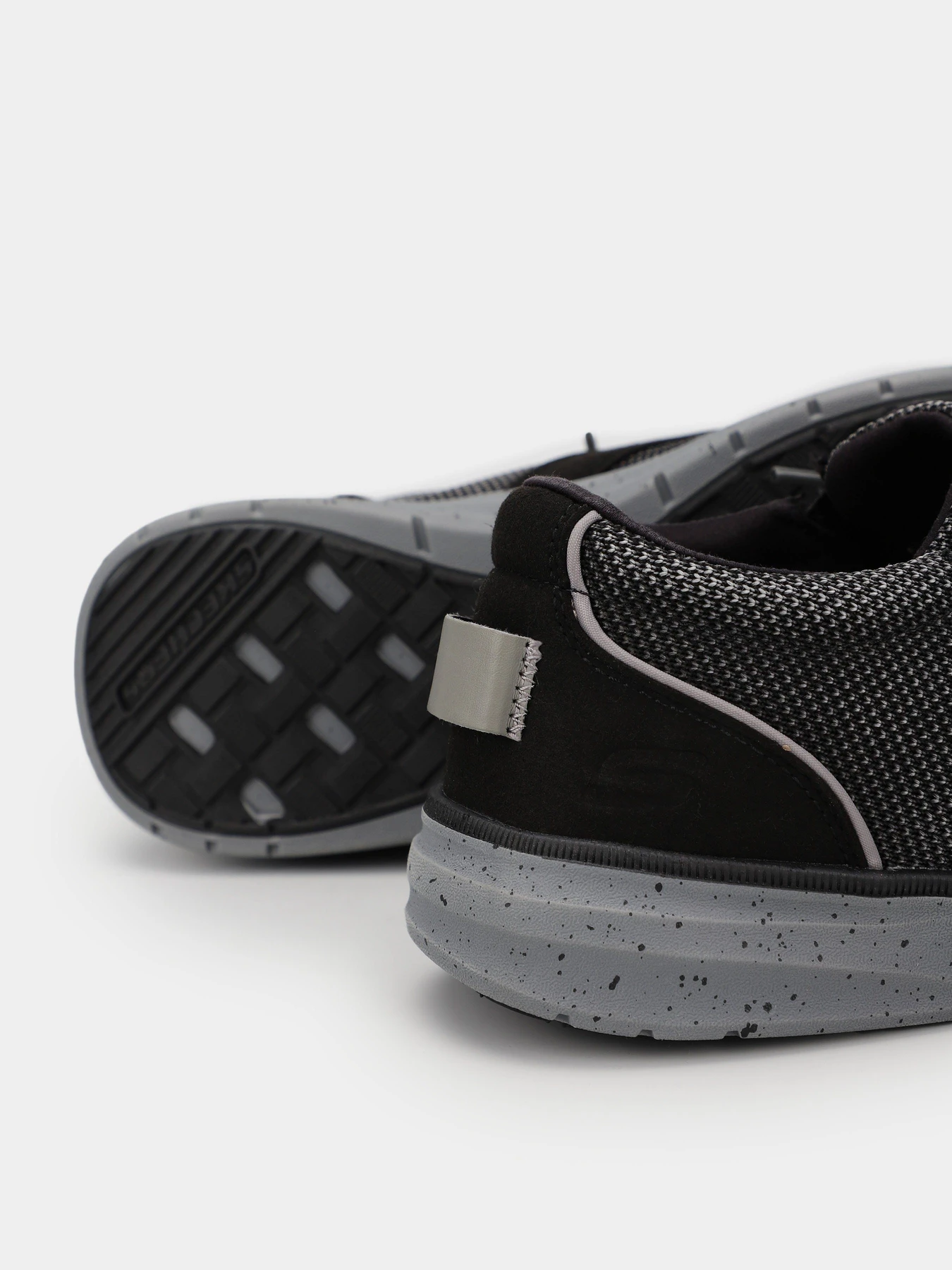 Слипоны и мокасины Skechers Relaxed Fit: Morelo - Pastrano модель 210502 BLK Фото