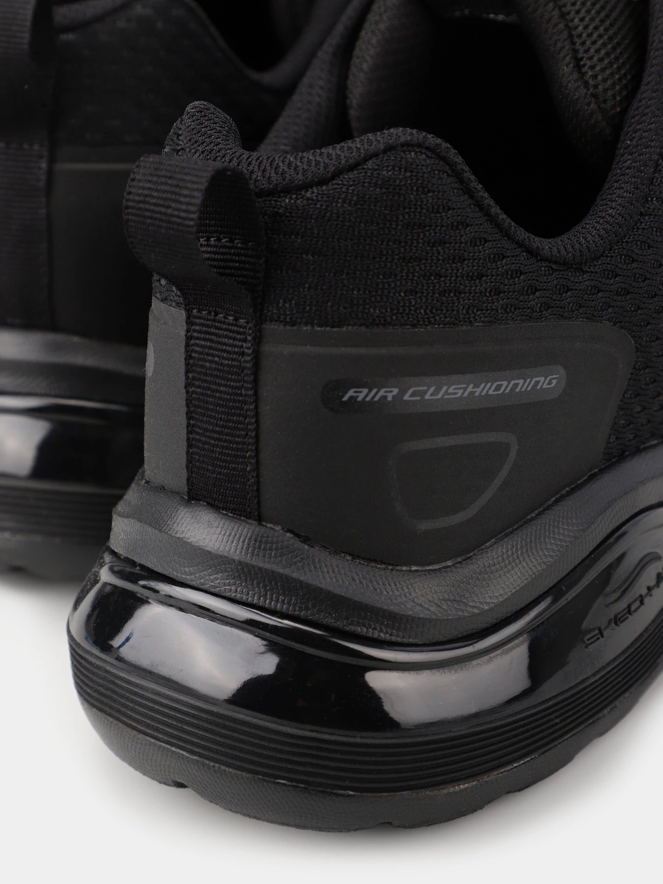 Кроссовки Skechers Air Cushioning - Citro модель 232562 BBK Фото