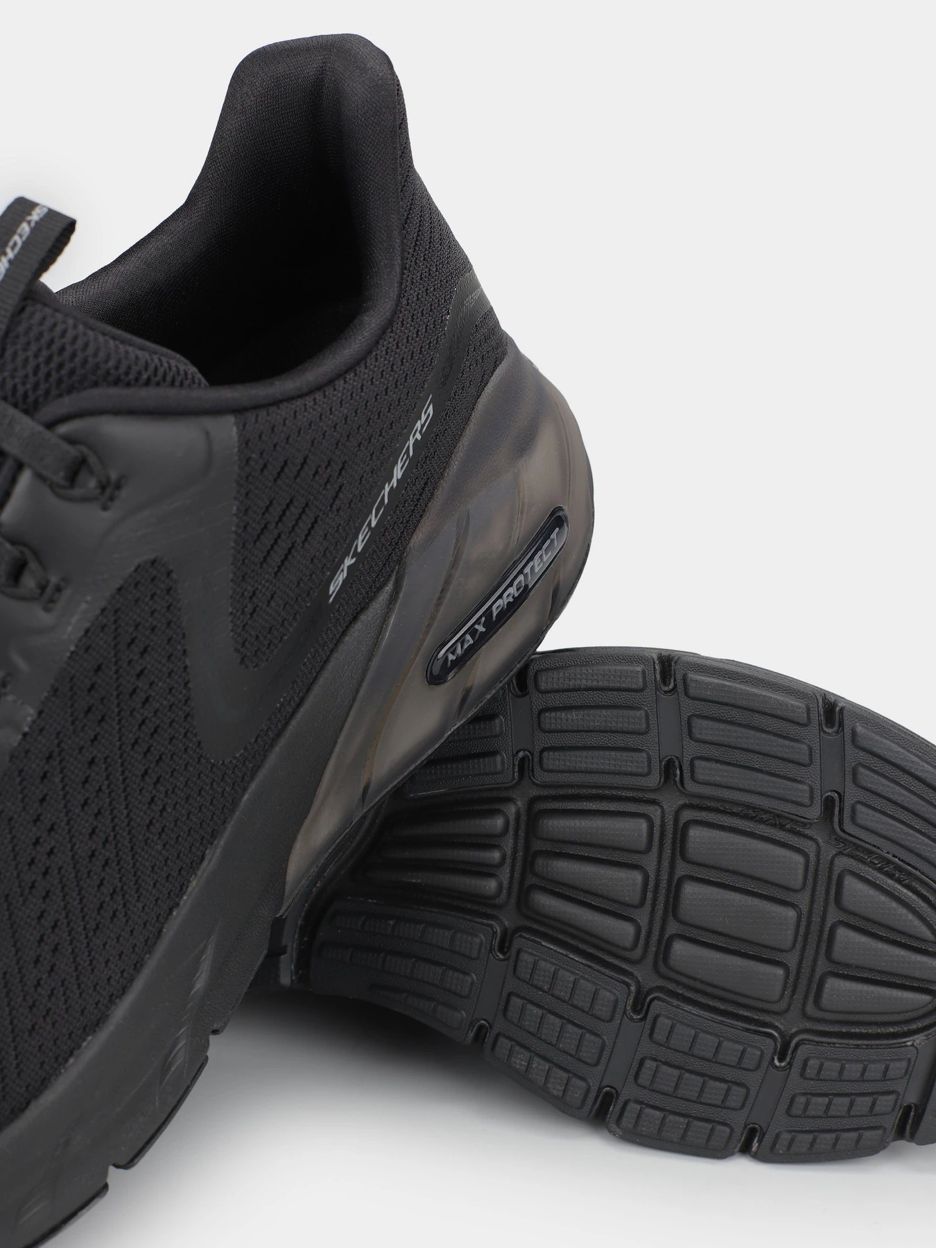 Кросівки Skechers Max Protect Sport - Bream модель 232664 BBK Кросівки Skechers Max Protect Sport - Bream модель 232664 BBK Фото