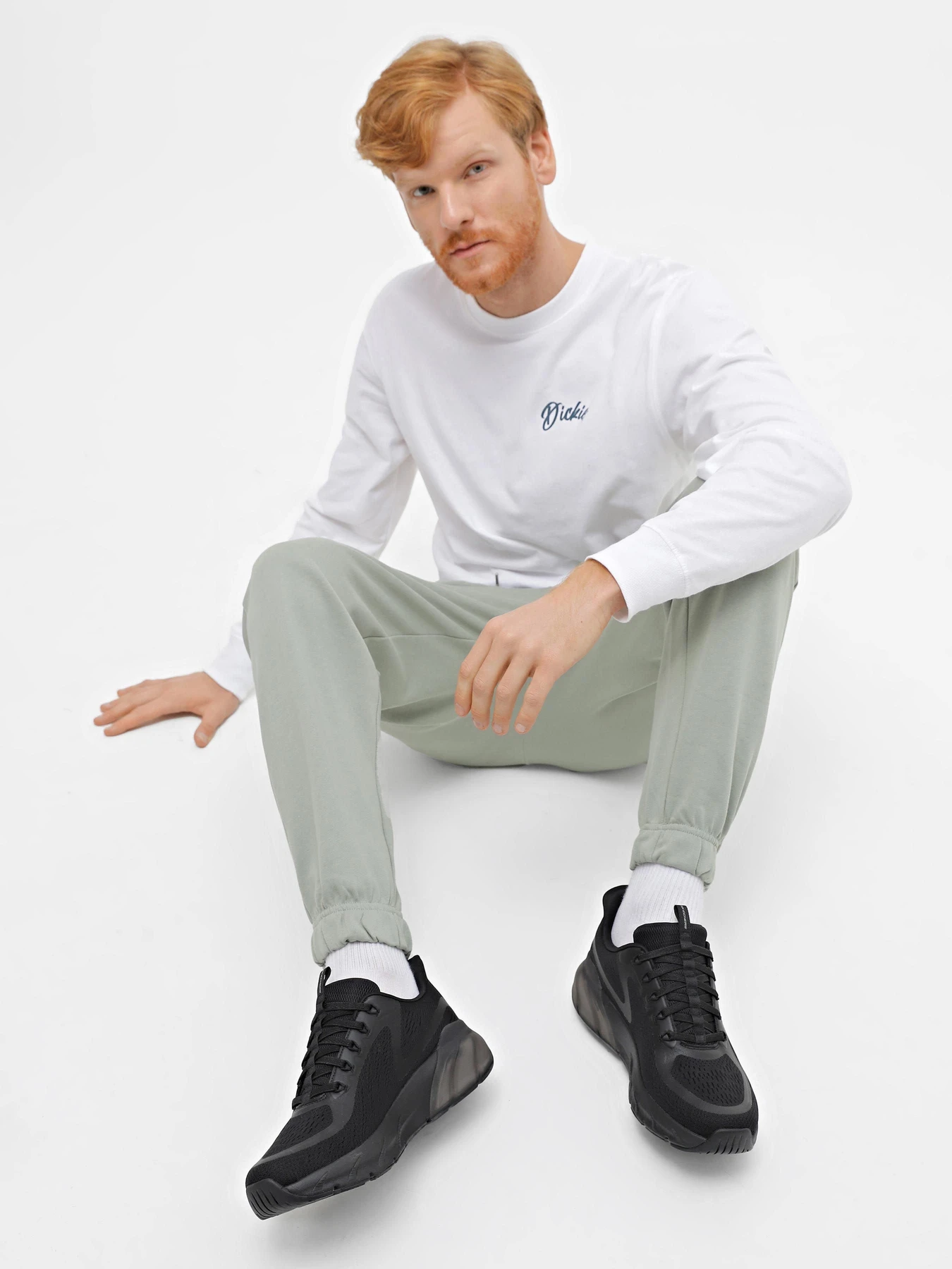 Кросівки Skechers Max Protect Sport - Bream модель 232664 BBK Кросівки Skechers Max Protect Sport - Bream модель 232664 BBK Фото