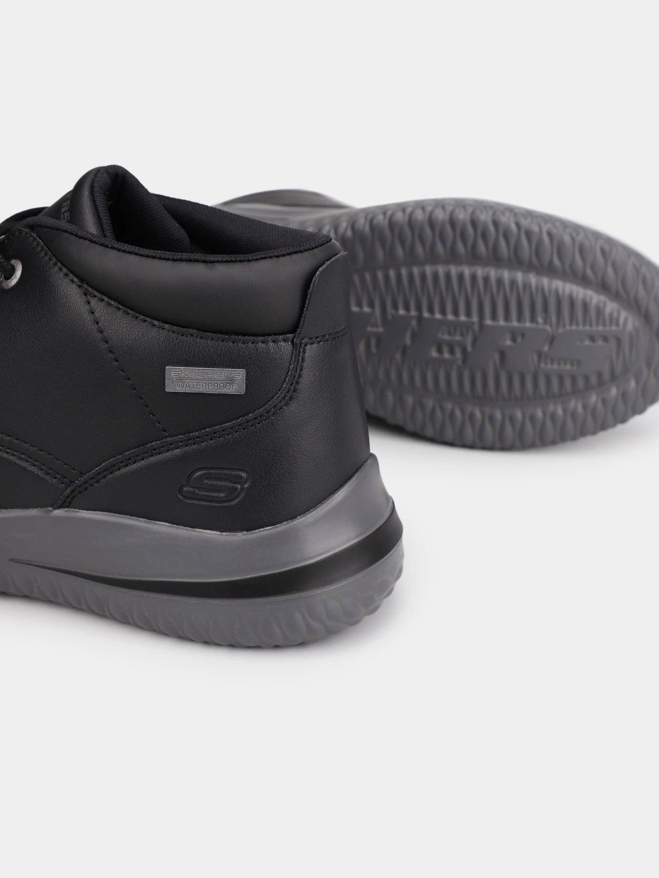 Ботинки и сапоги Skechers Delson 3.0 модель 210662 BLK Ботинки и сапоги Skechers Delson 3.0 модель 210662 BLK Фото