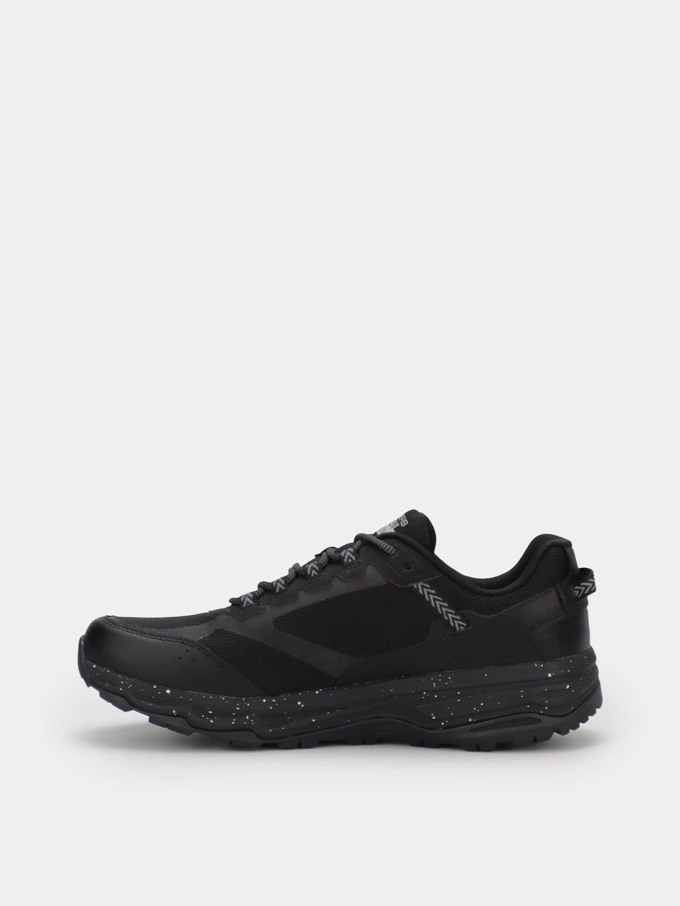 Кроссовки Skechers Go Run Trail Altitude х Superhumans модель 220790 BBK Кроссовки Skechers Go Run Trail Altitude х Superhumans модель 220790 BBK Фото