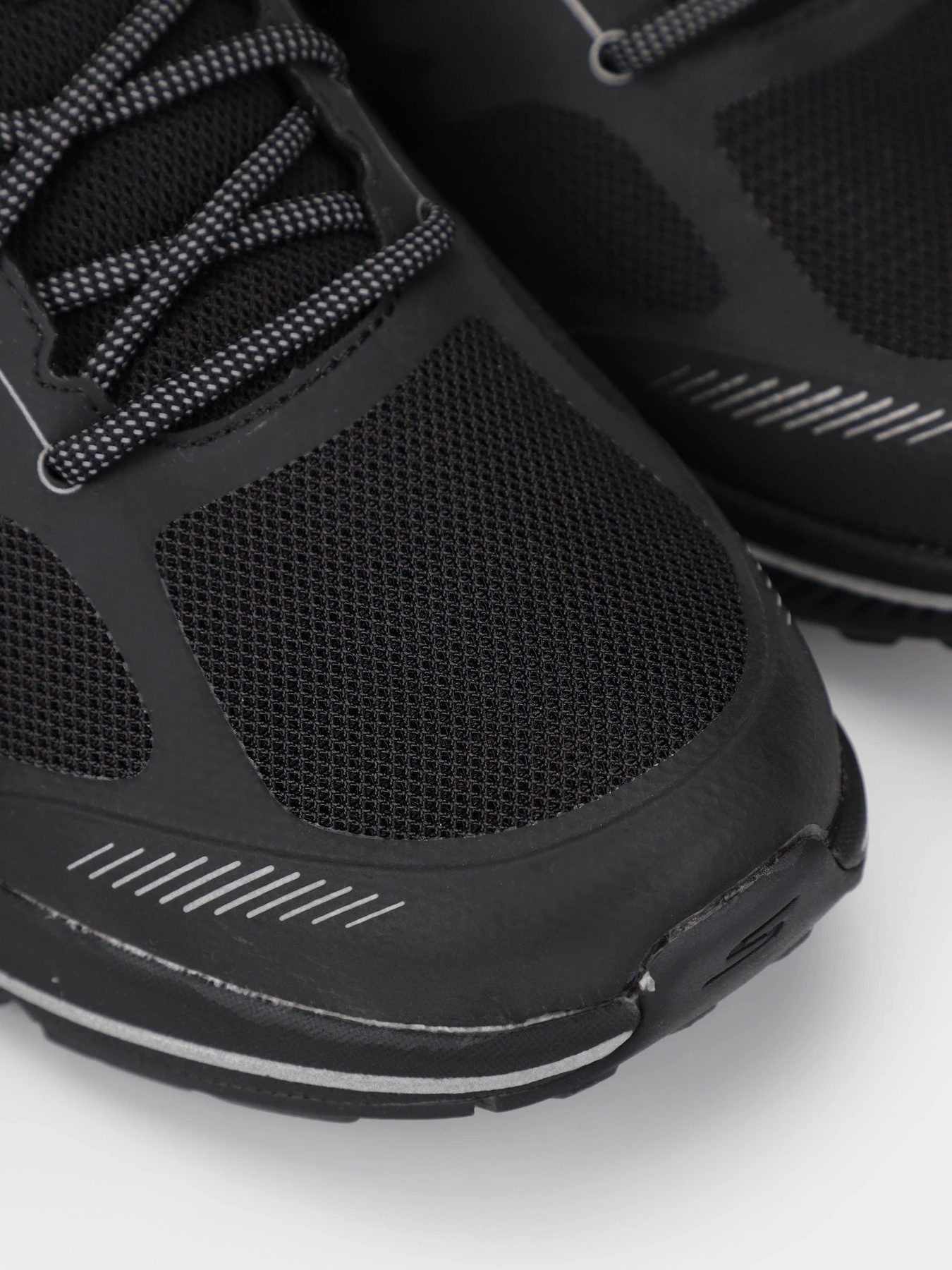 Кроссовки Skechers Go Run модель 220794 BBK Кроссовки Skechers Go Run модель 220794 BBK Фото