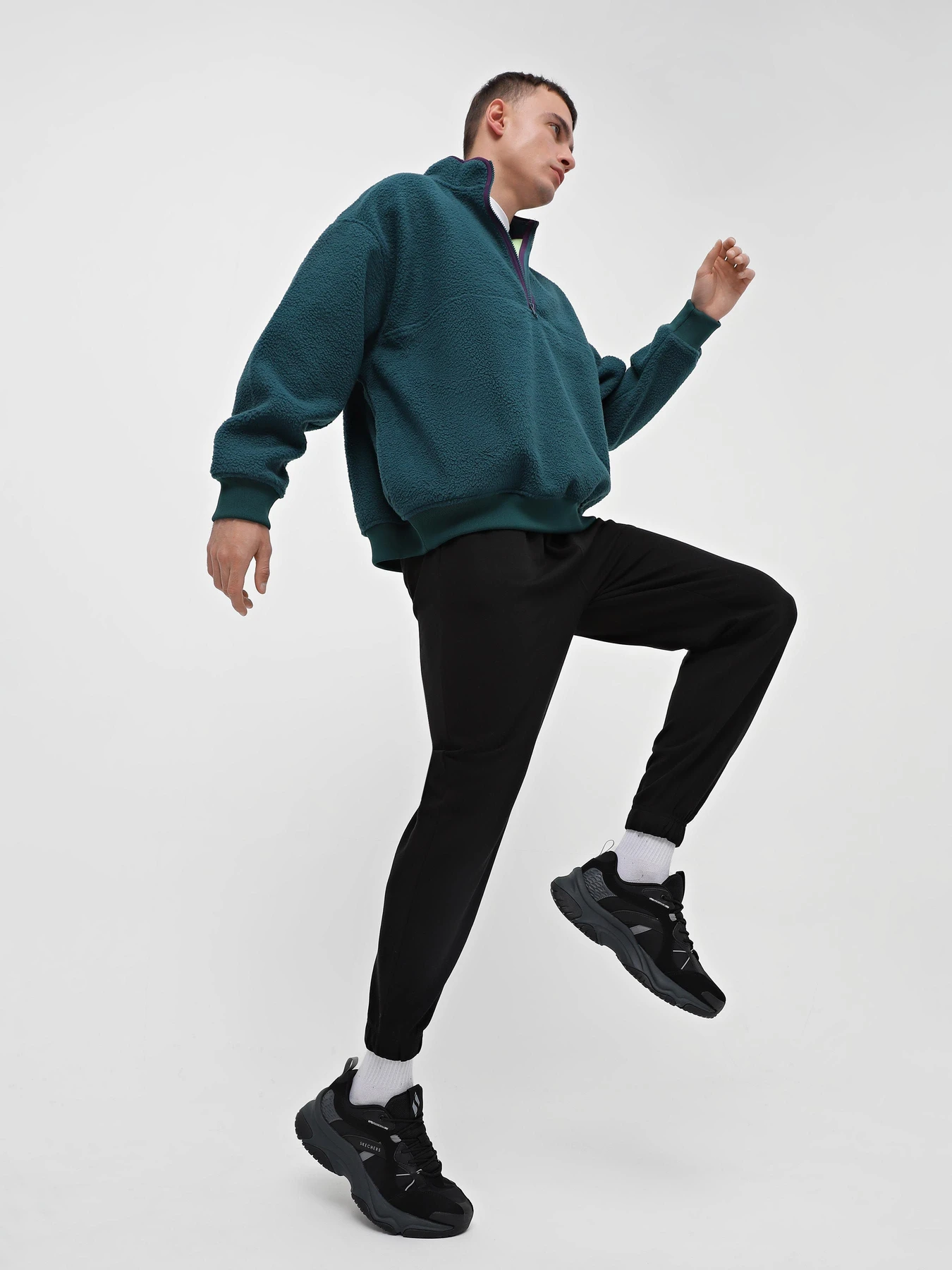 Кроссовки Skechers Moonhiker модель 183185 BBK Кроссовки Skechers Moonhiker модель 183185 BBK Фото