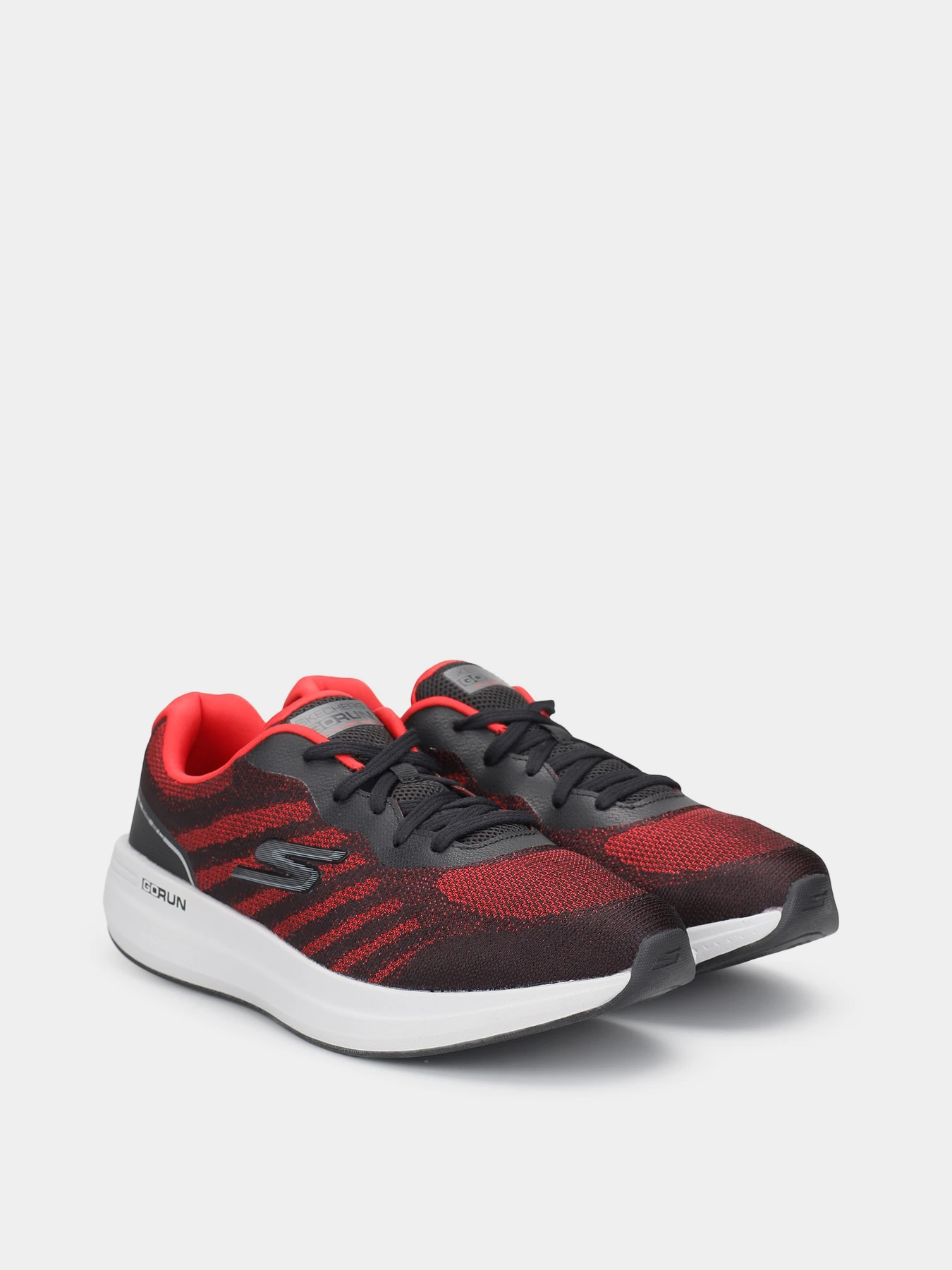 Кросівки Skechers Go Run Pulse 2.0 модель 220540 BKRD Кросівки Skechers Go Run Pulse 2.0 модель 220540 BKRD Фото