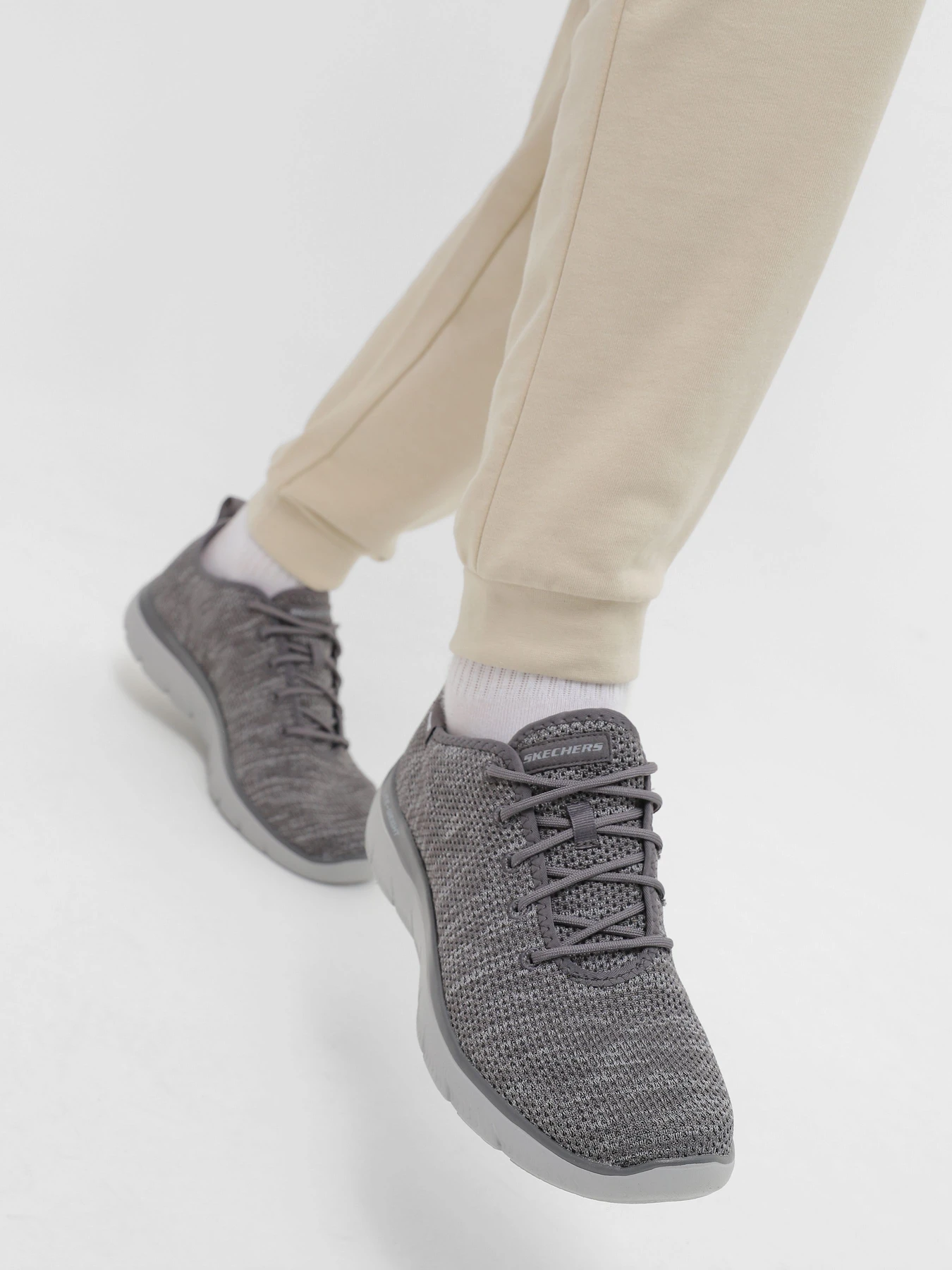 Кросівки Skechers Sport Summits модель 232394 CHAR Кросівки Skechers Sport Summits модель 232394 CHAR Фото