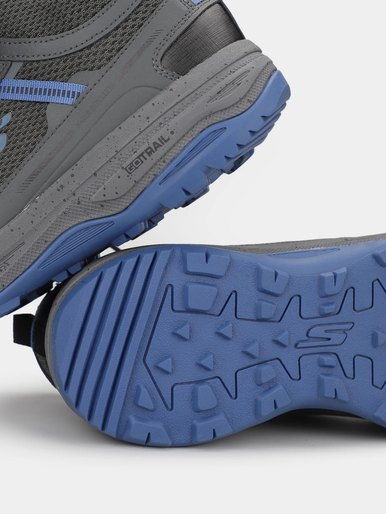 Кросівки Skechers Go Run Trail Altitude модель 220113WW CCBL Кросівки Skechers Go Run Trail Altitude модель 220113WW CCBL Фото