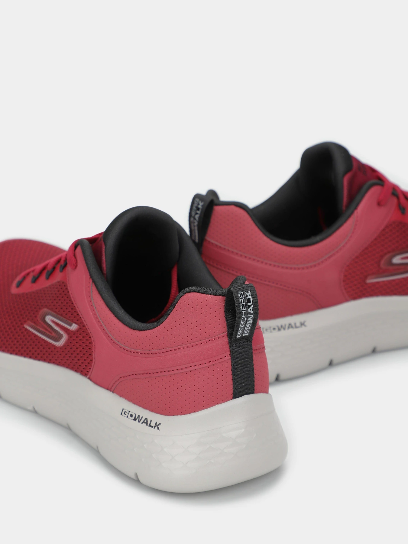 Кроссовки Skechers GOwalk Flex - Independent модель 216495 BURG Кроссовки Skechers GOwalk Flex - Independent модель 216495 BURG Фото