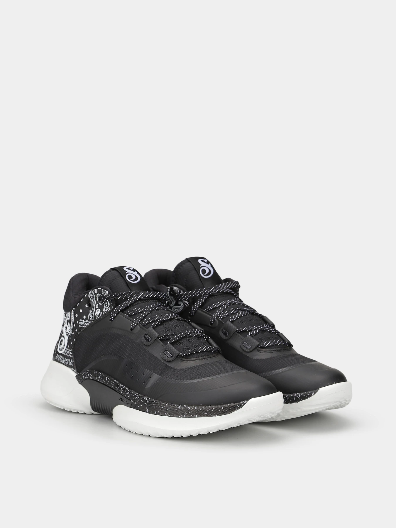Кроссовки Skechers SKX RESAGRIP модель 253006 BKW Кроссовки Skechers SKX RESAGRIP модель 253006 BKW Фото