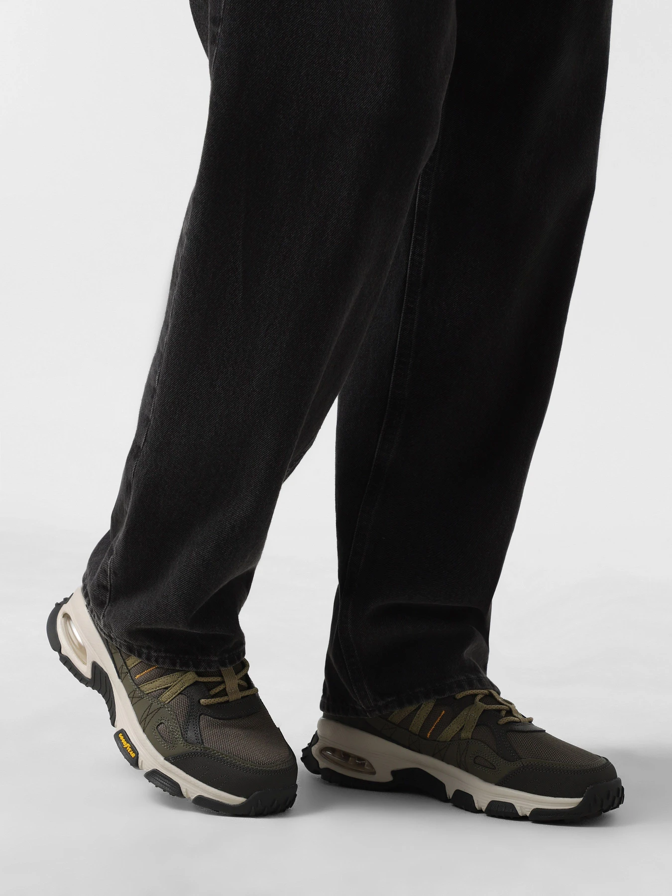 Кросівки Skechers SKECH-AIR ENVOY модель 237211 OLV Кросівки Skechers SKECH-AIR ENVOY модель 237211 OLV Фото