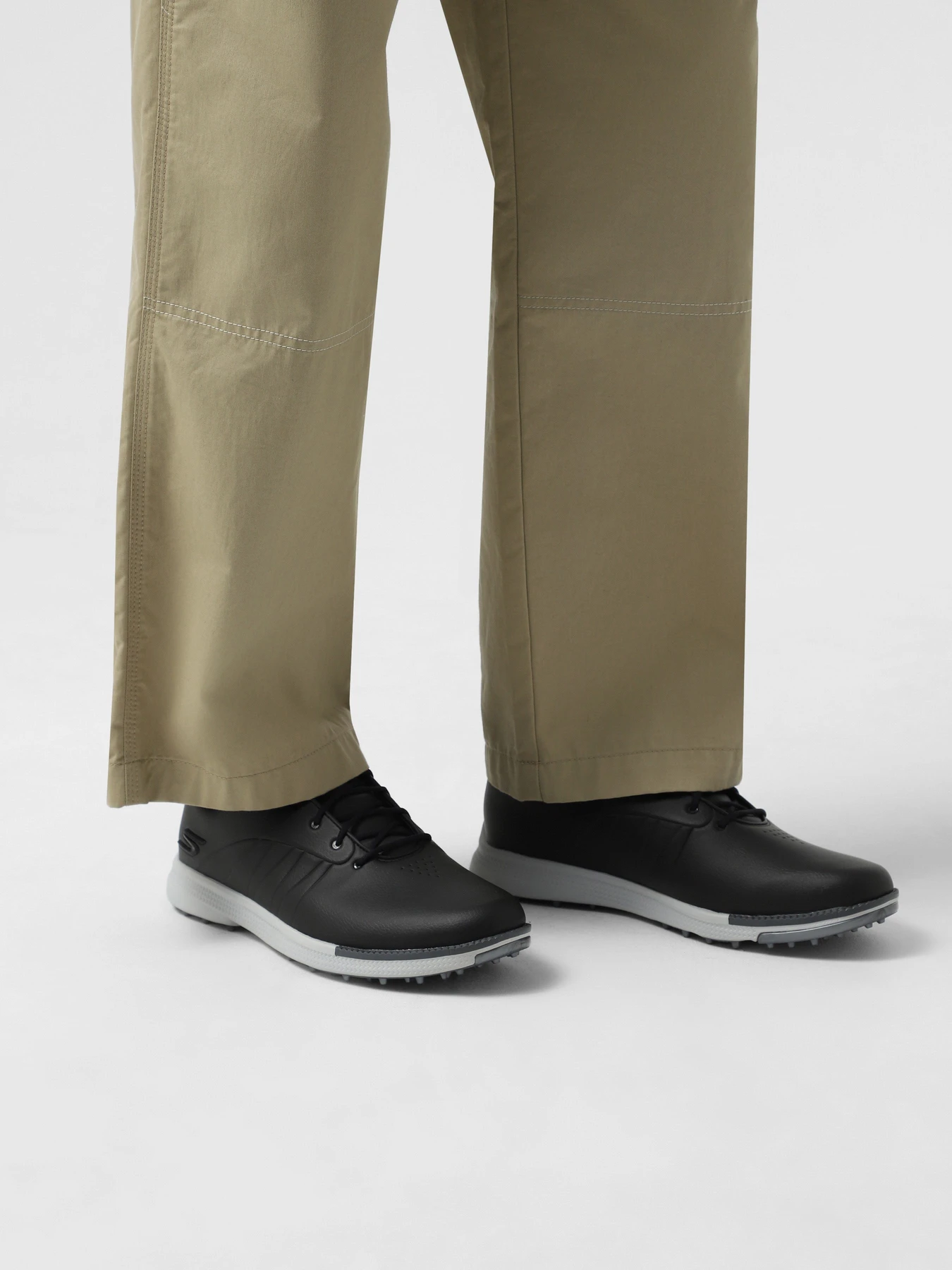 Кросівки Skechers GO Golf Tempo GF модель 214099 BKGY Кросівки Skechers GO Golf Tempo GF модель 214099 BKGY Фото