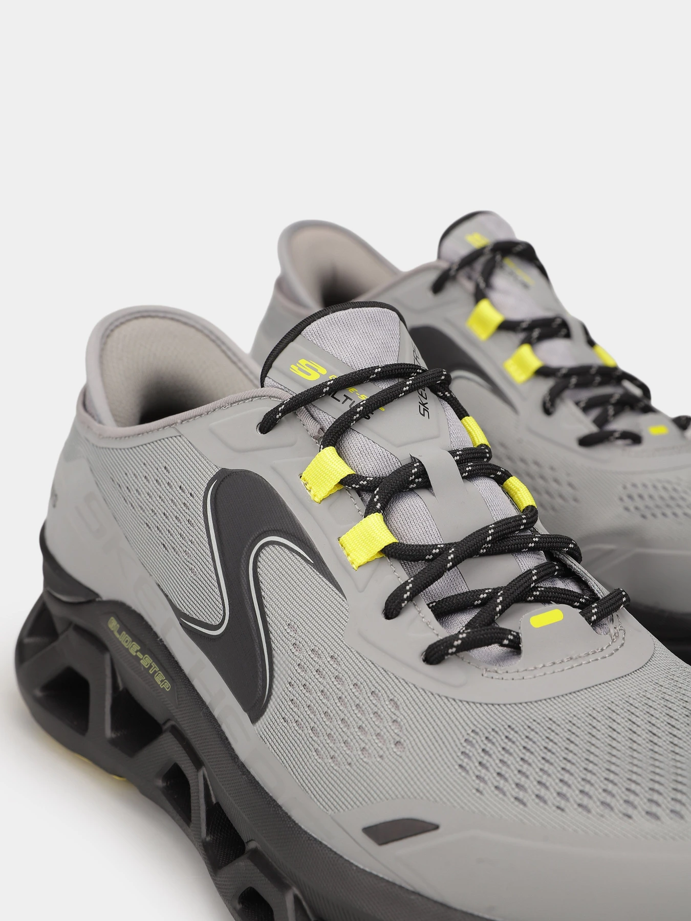 Кроссовки Skechers GLIDE-STEP ALTUS модель 232921 GYBK Фото