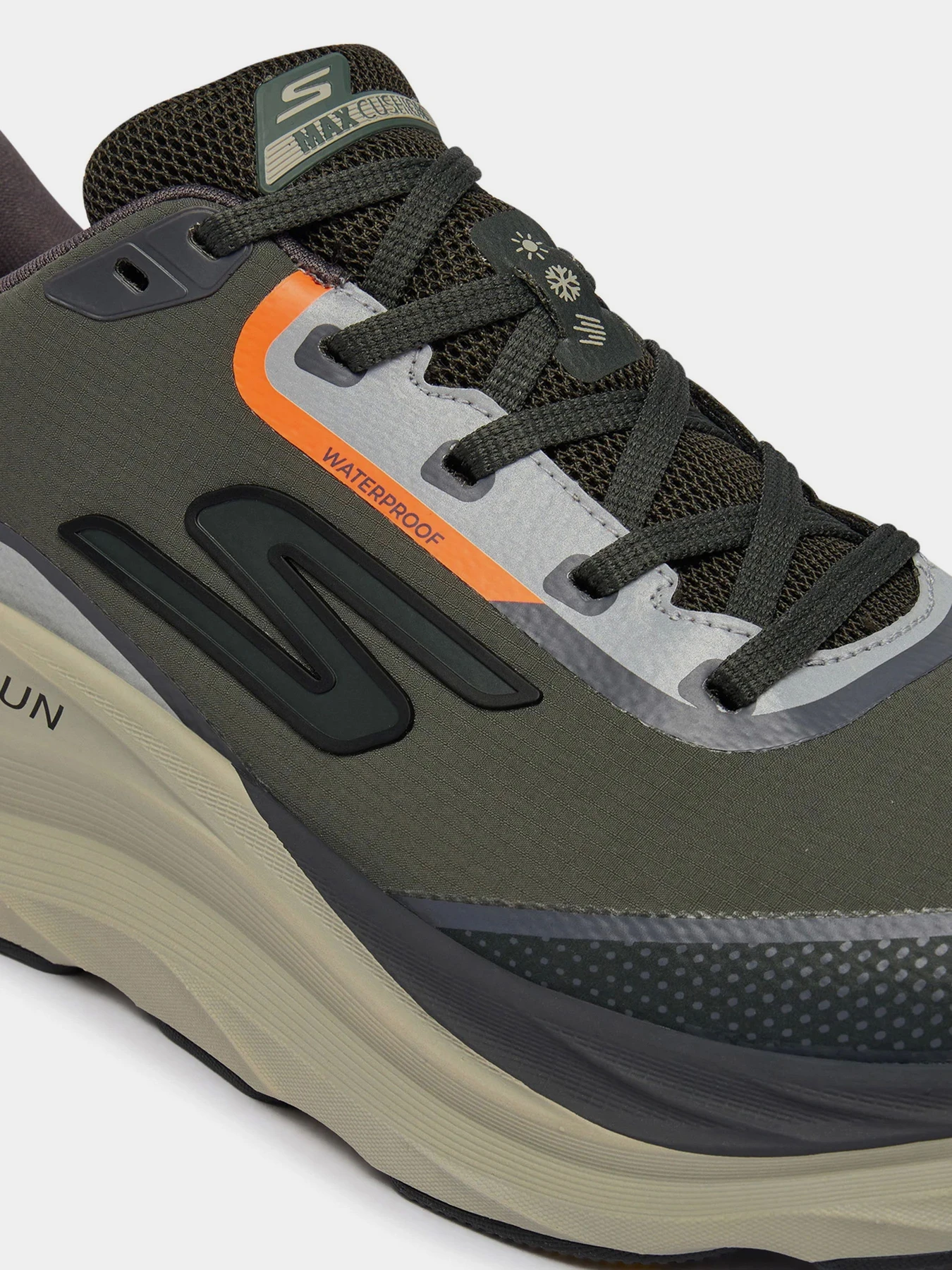 Кросівки Skechers MAX RUN модель 221003 OLV Кросівки Skechers MAX RUN модель 221003 OLV Фото