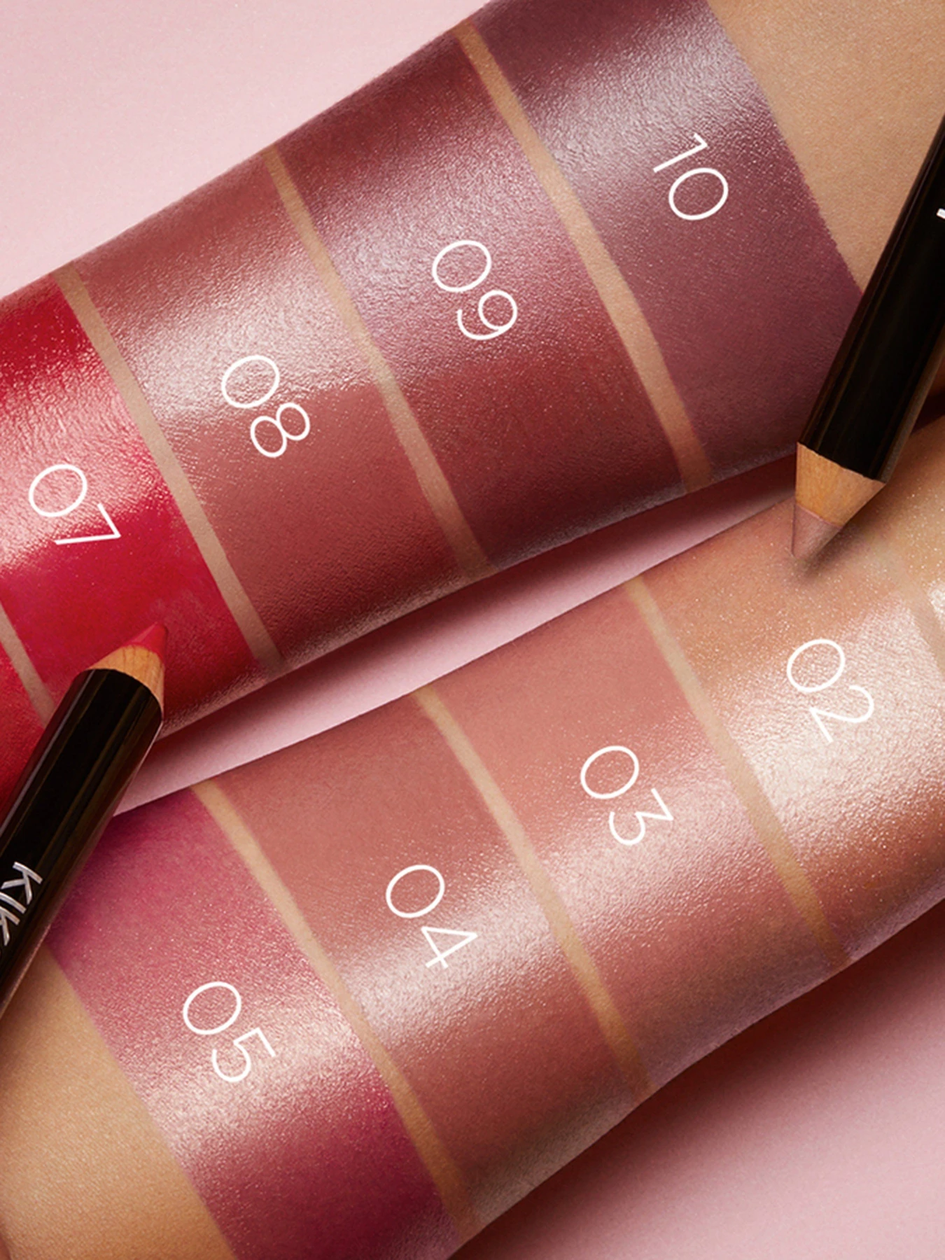 Кремовый карандаш для губ Smart Fusion Creamy Lip Crayon KIKO MILANO модель KM000000050002B Кремовый карандаш для губ Smart Fusion Creamy Lip Crayon KIKO MILANO модель KM000000050002B Фото