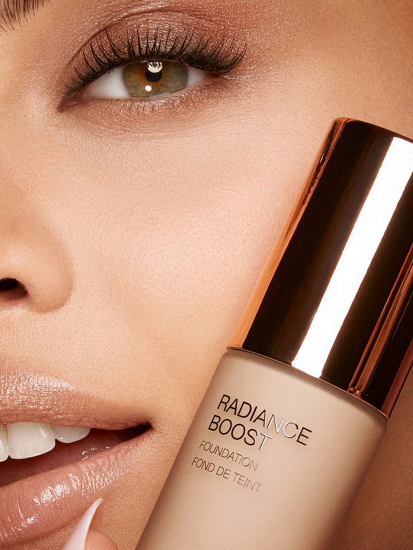 Тональная основа Radiance Boost Foundation KIKO MILANO модель KM000000164001B Фото