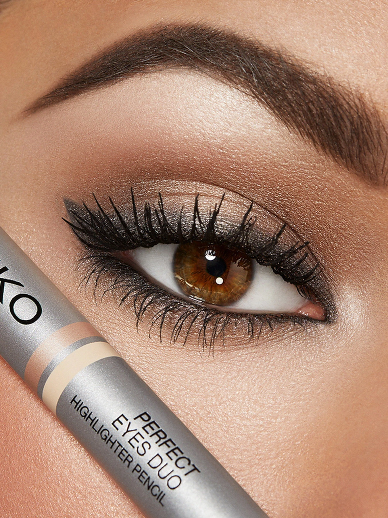 Карандаш хайлайтер Perfect Eyes Duo Highlighter Pencil KIKO MILANO модель KM000000206001B Карандаш хайлайтер Perfect Eyes Duo Highlighter Pencil KIKO MILANO модель KM000000206001B Фото