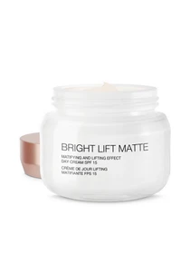 Матирующий дневной крем SPF 15 Bright Lift Matte Matifying And Lifting Effect Day Cream KIKO MILANO модель KS000000091001B Фото