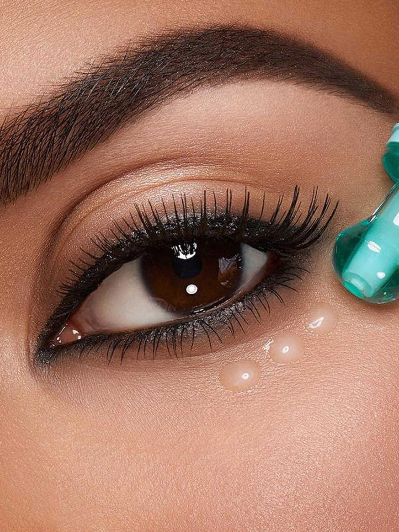 Гель для зоны вокруг глаз Smart Hydra Shot Eye Gel KIKO MILANO модель KS000000060001B Фото