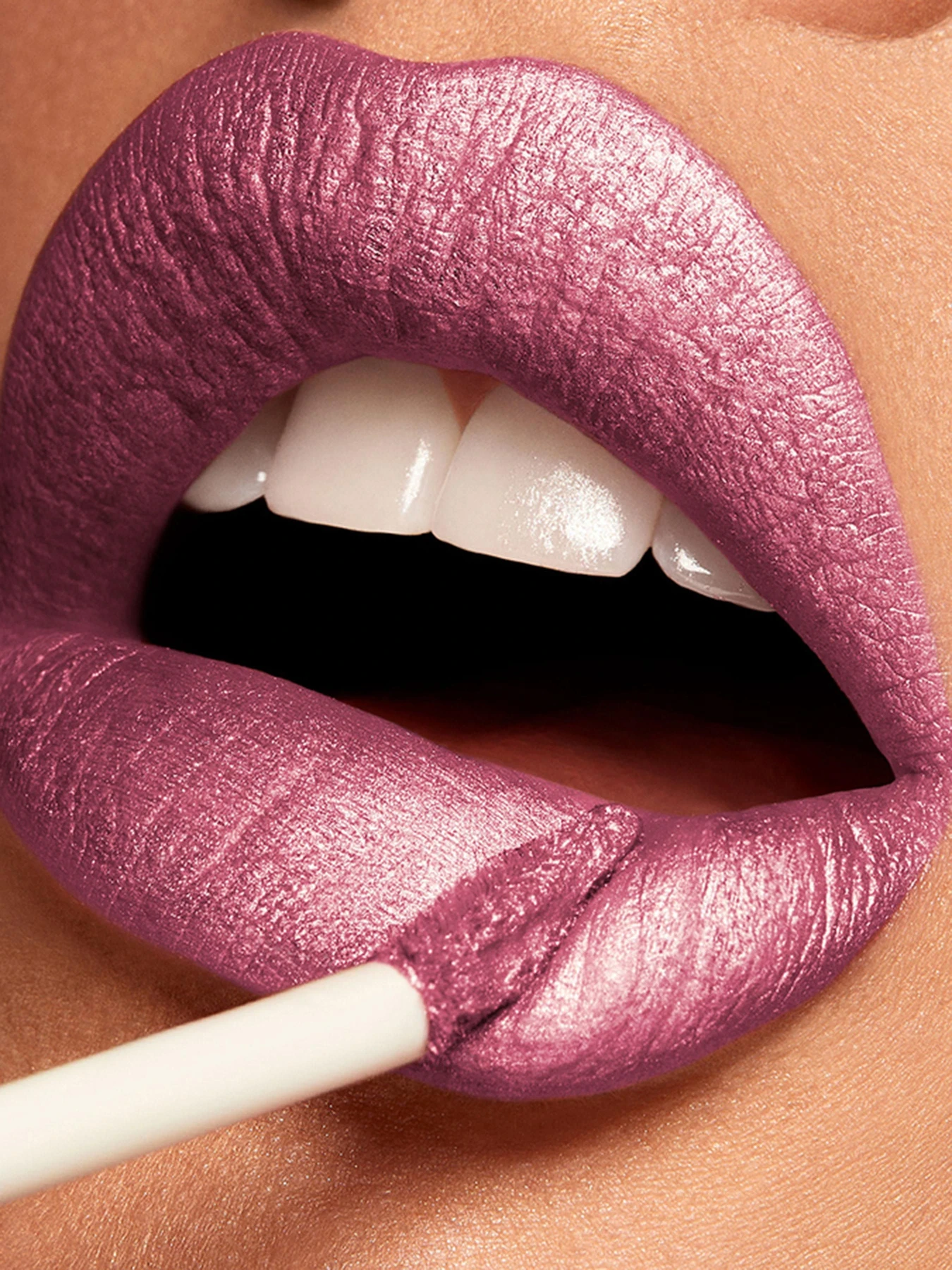 Жидкая помада для губ Metal Liquid Lip Colour KIKO MILANO модель KM0020103900244 Фото