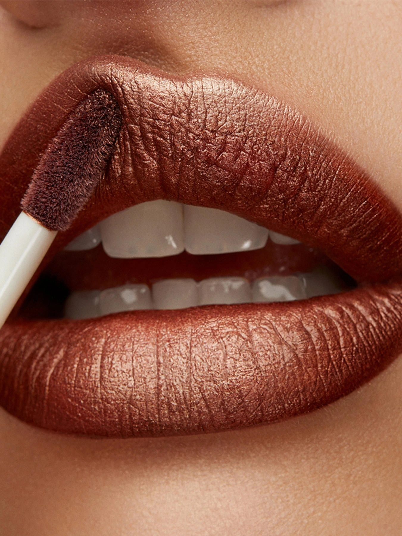 Жидкая помада для губ Metal Liquid Lip Colour KIKO MILANO модель KM0020103900444 Фото