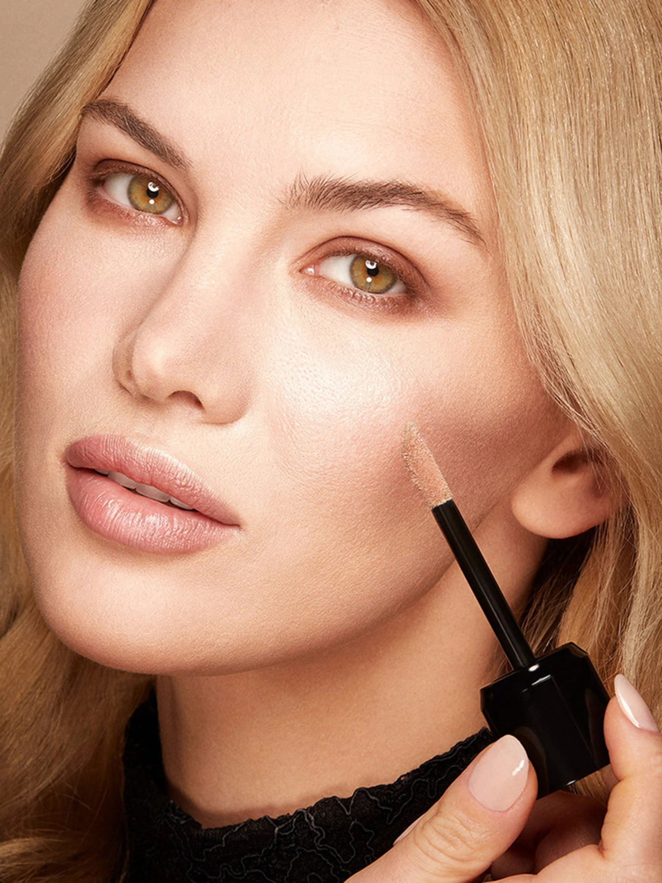 Тональная основа&консилер 2в1 Full Coverage 2-in-1 Foundation & Concealer KIKO MILANO модель KM000000213001B Тональная основа&консилер 2в1 Full Coverage 2-in-1 Foundation & Concealer KIKO MILANO модель KM000000213001B Фото
