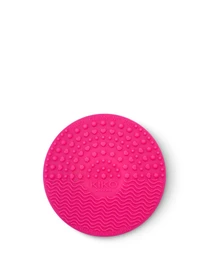 Инструмент для чистки кистей Brush Cleansing Pad KIKO MILANO модель KA000000007001B Фото