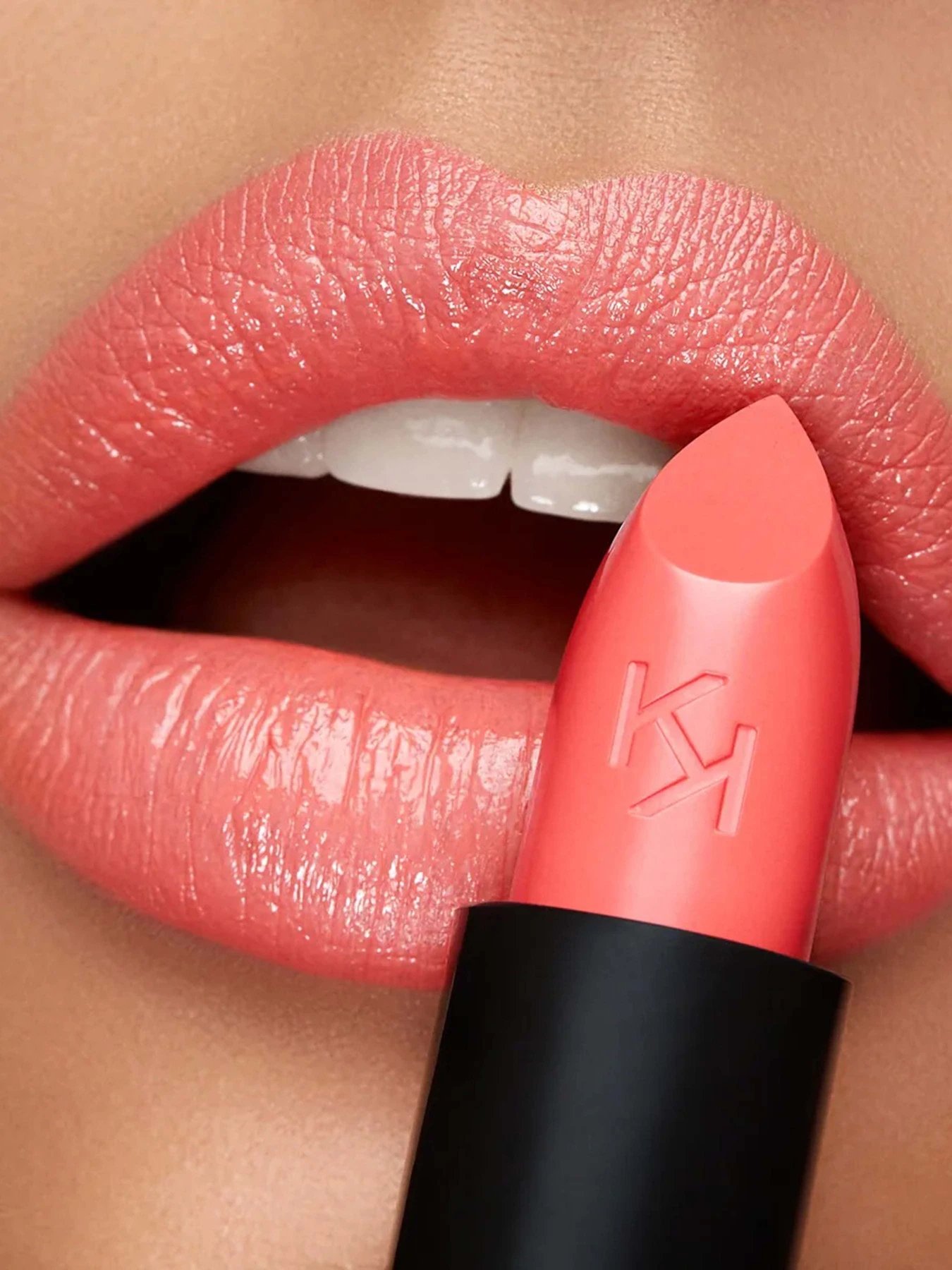 Помада Smart Fusion Lipstick KIKO MILANO модель KM000000660410B Помада Smart Fusion Lipstick KIKO MILANO модель KM000000660410B Фото