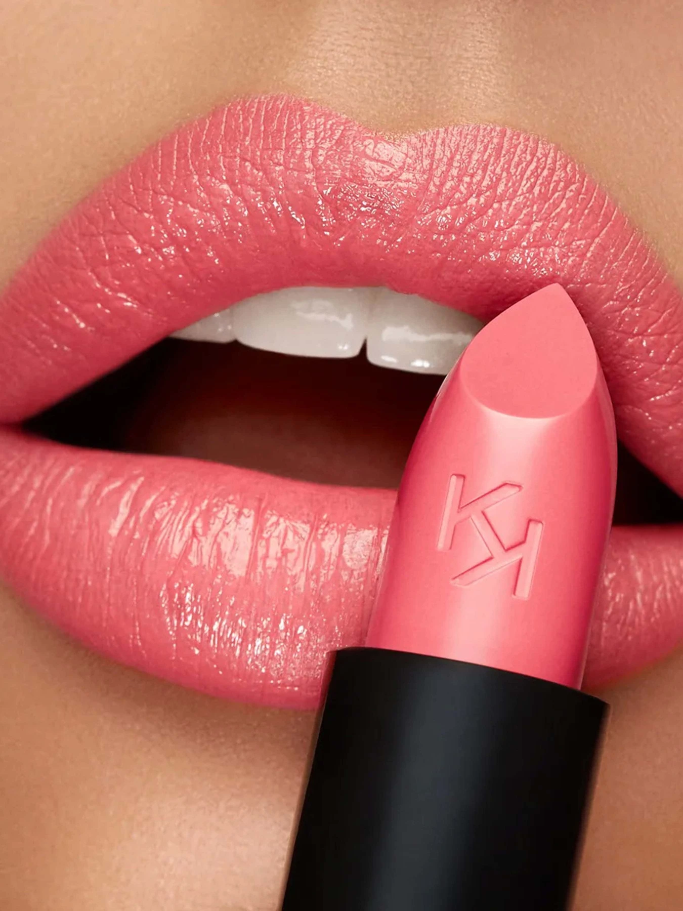 Помада для губ Smart Fusion Lipstick KIKO MILANO модель KM000000660408B Помада для губ Smart Fusion Lipstick KIKO MILANO модель KM000000660408B Фото