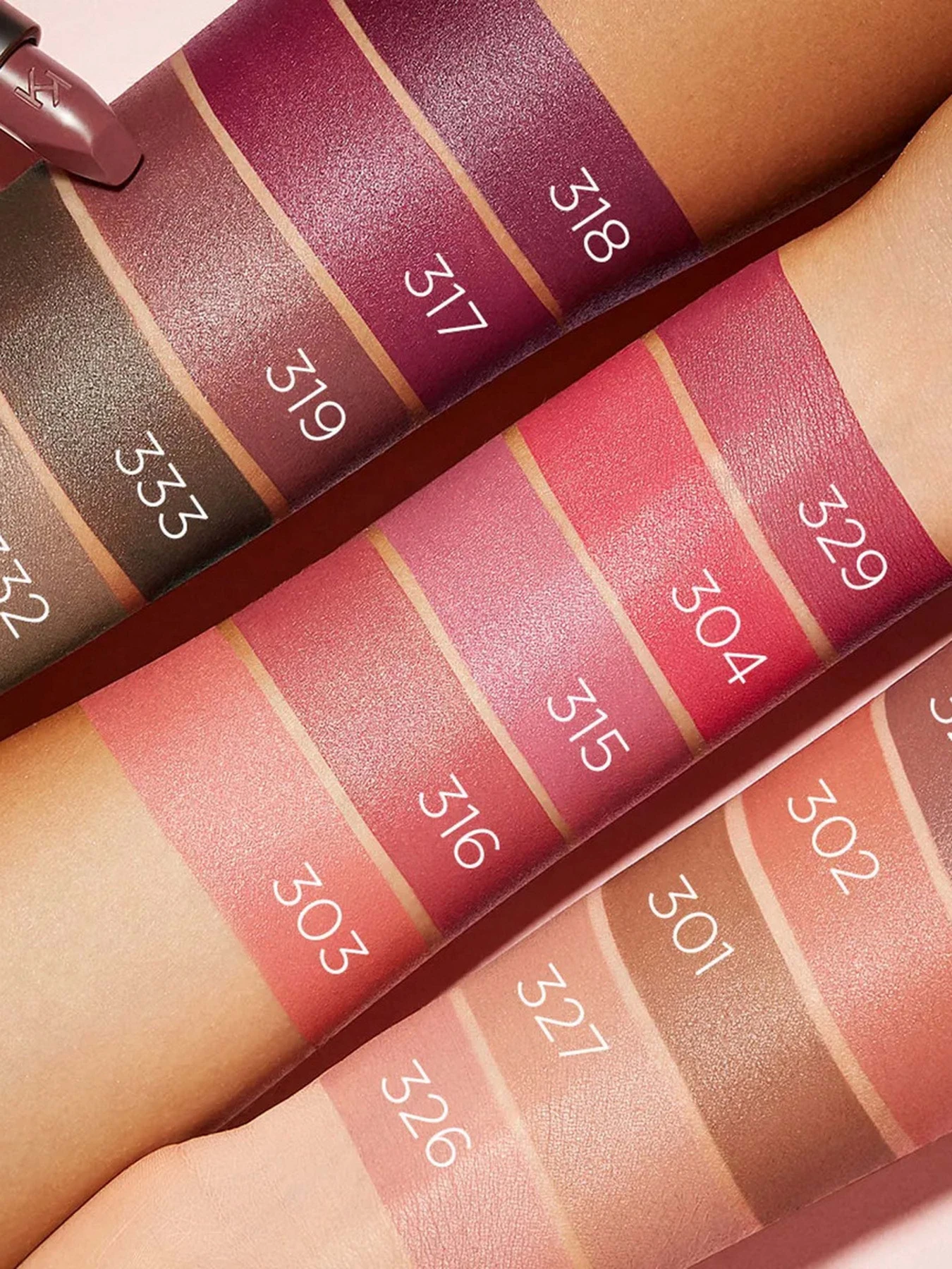 Матовая помада Velvet Passion Matte Lipstick KIKO MILANO модель KM000000753302B Матовая помада Velvet Passion Matte Lipstick KIKO MILANO модель KM000000753302B Фото