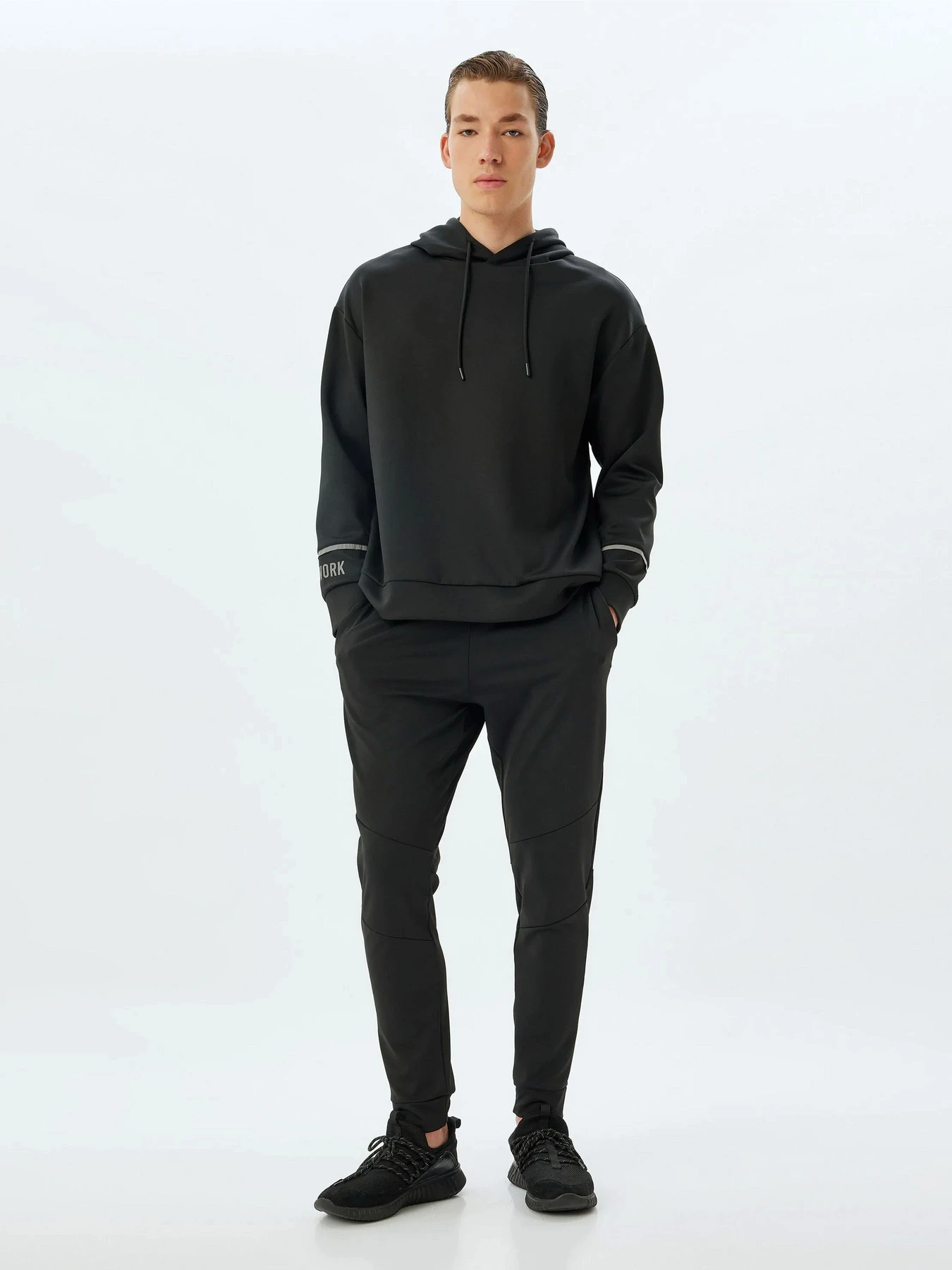 Брюки Koton модель 5WAM40089NK999 Брюки Koton модель 5WAM40089NK999 Фото