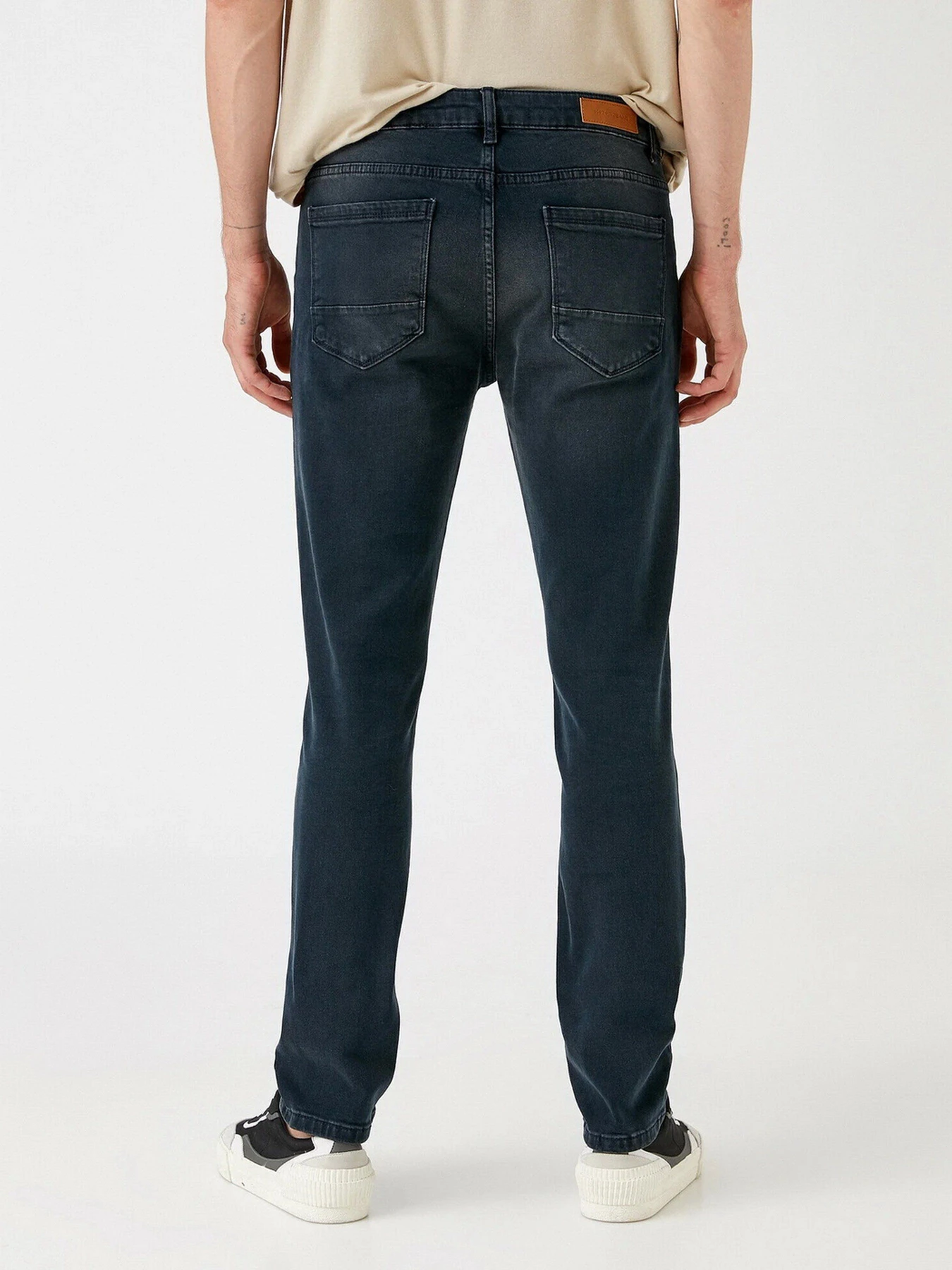 Джинсы Koton Brad Slim модель 2KAM43742LDFA6 Фото