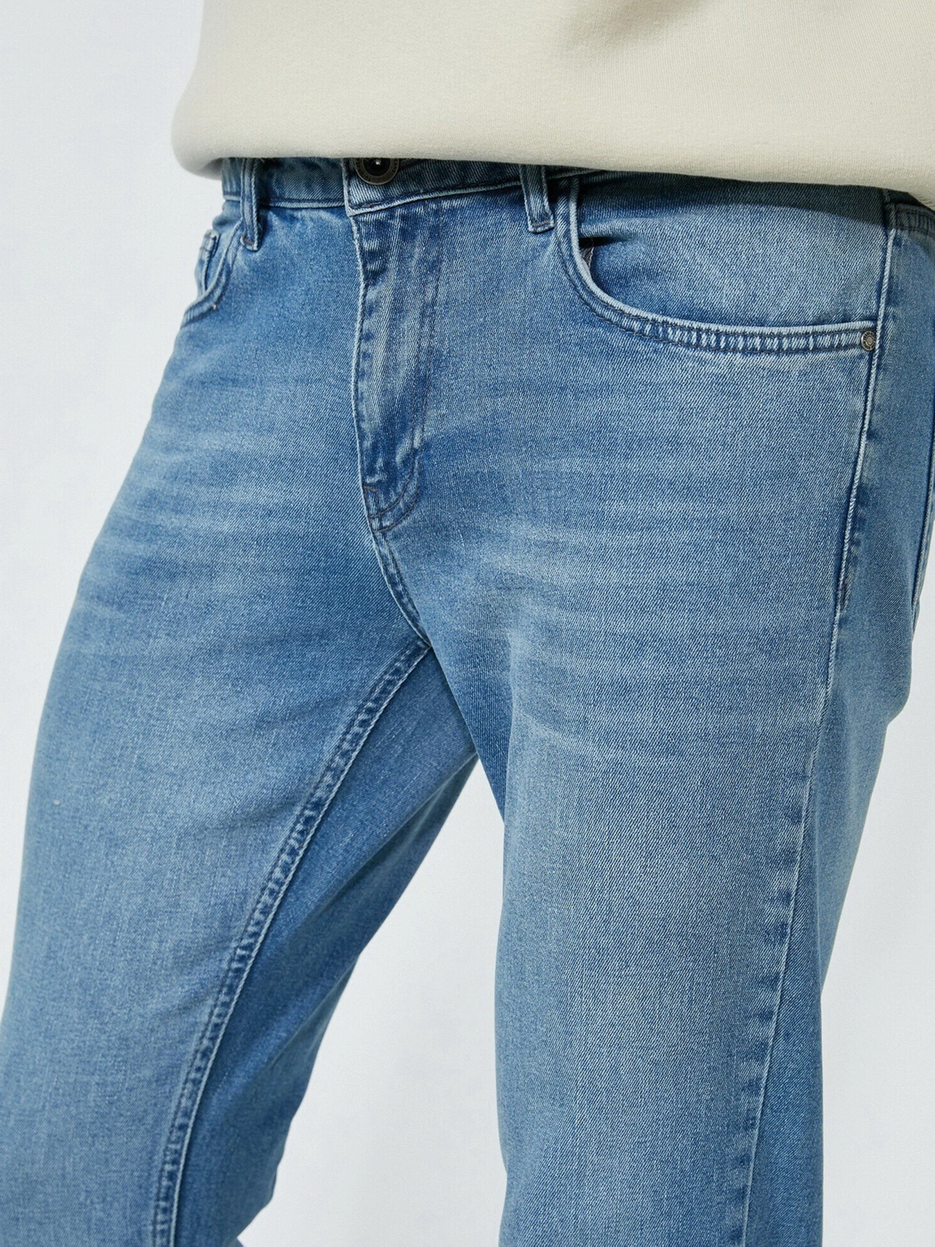 Джинсы Koton Michael Skinny модель 2KAM43329LD700 Джинсы Koton Michael Skinny модель 2KAM43329LD700 Фото