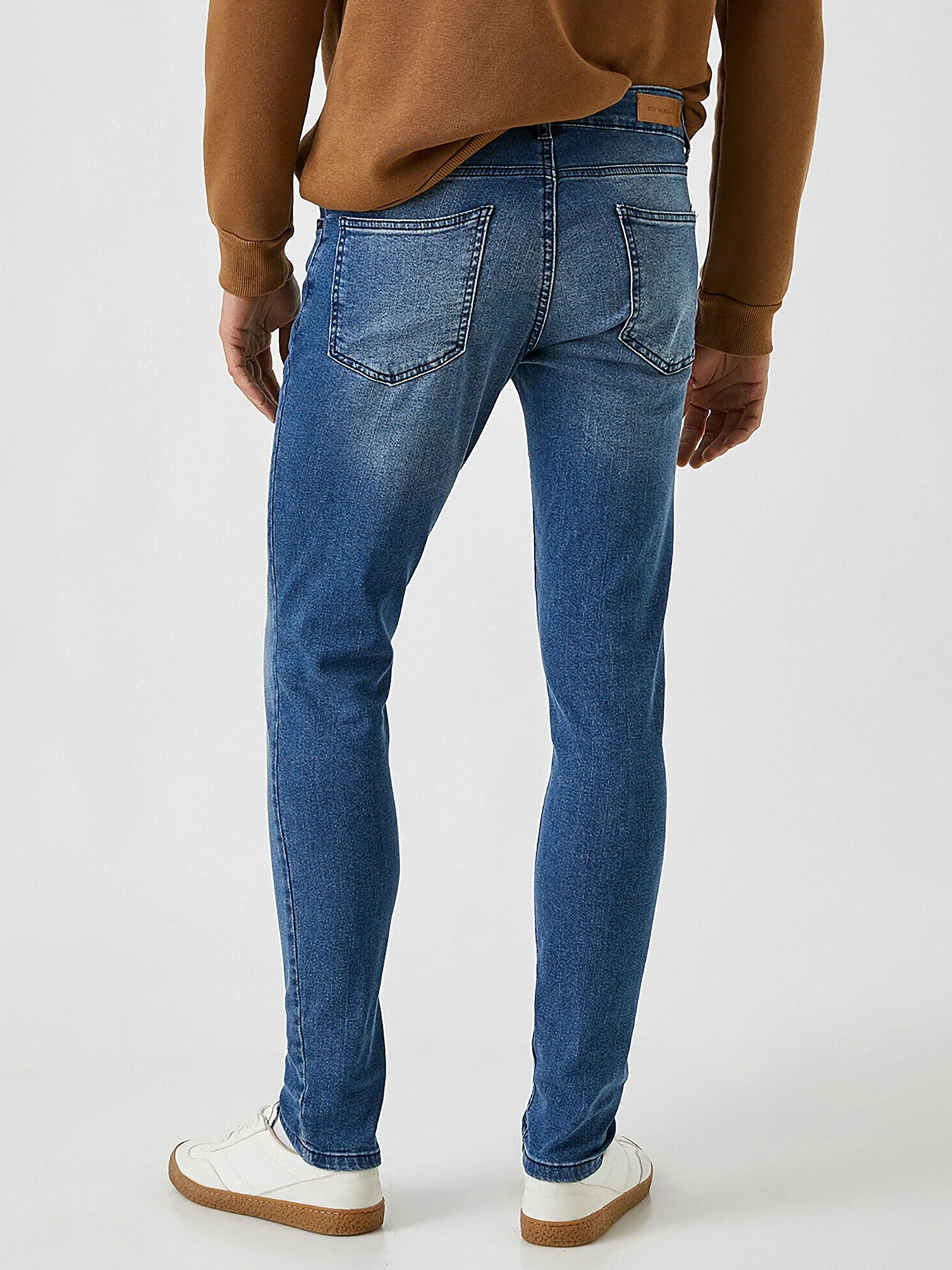 Джинсы Koton Michael Skinny модель 2kam43116md600 Фото