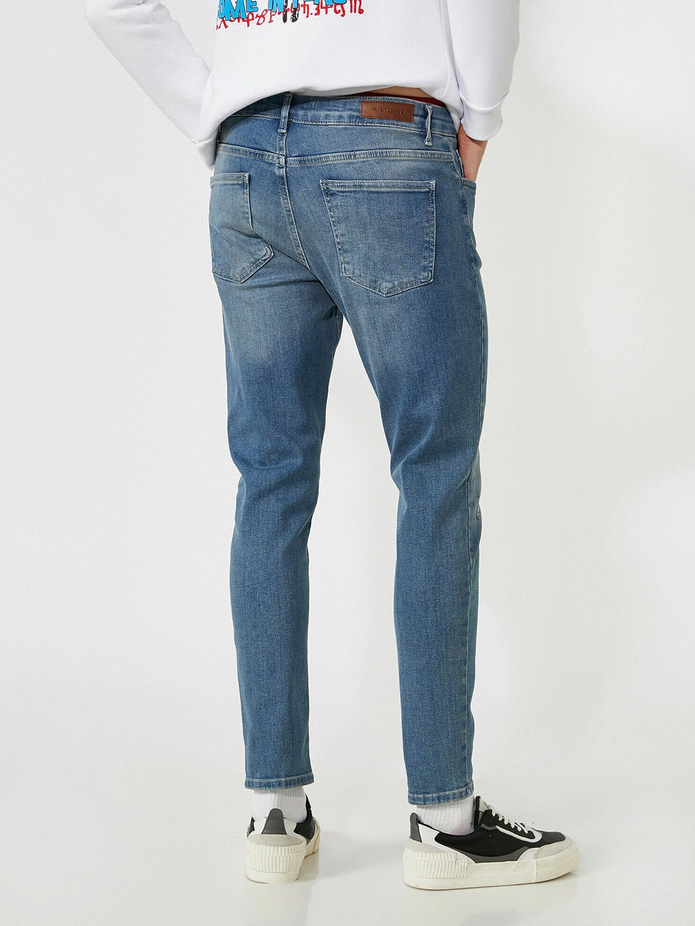 Джинсы Koton Brad Slim модель 2KAM45529LD741 Фото