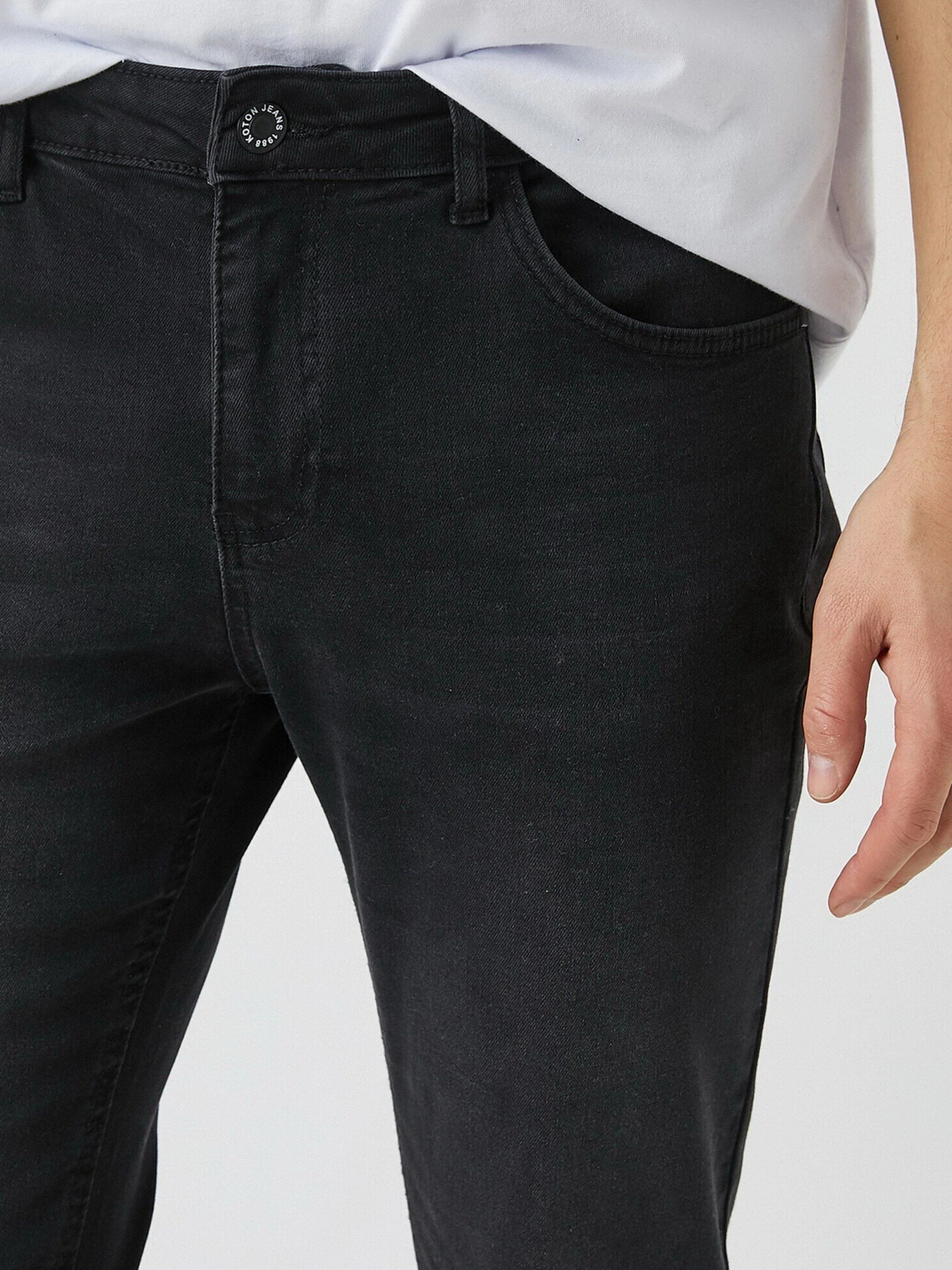 Джинсы Koton Skinny модель 2WAM40068BD999 Джинсы Koton Skinny модель 2WAM40068BD999 Фото