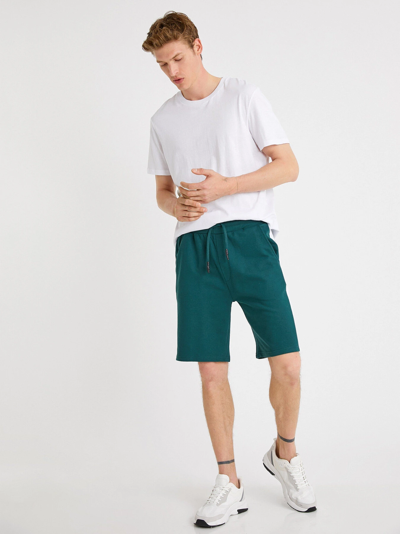 Шорты Koton модель 1YAM41604LK750 Шорты Koton модель 1YAM41604LK750 Фото