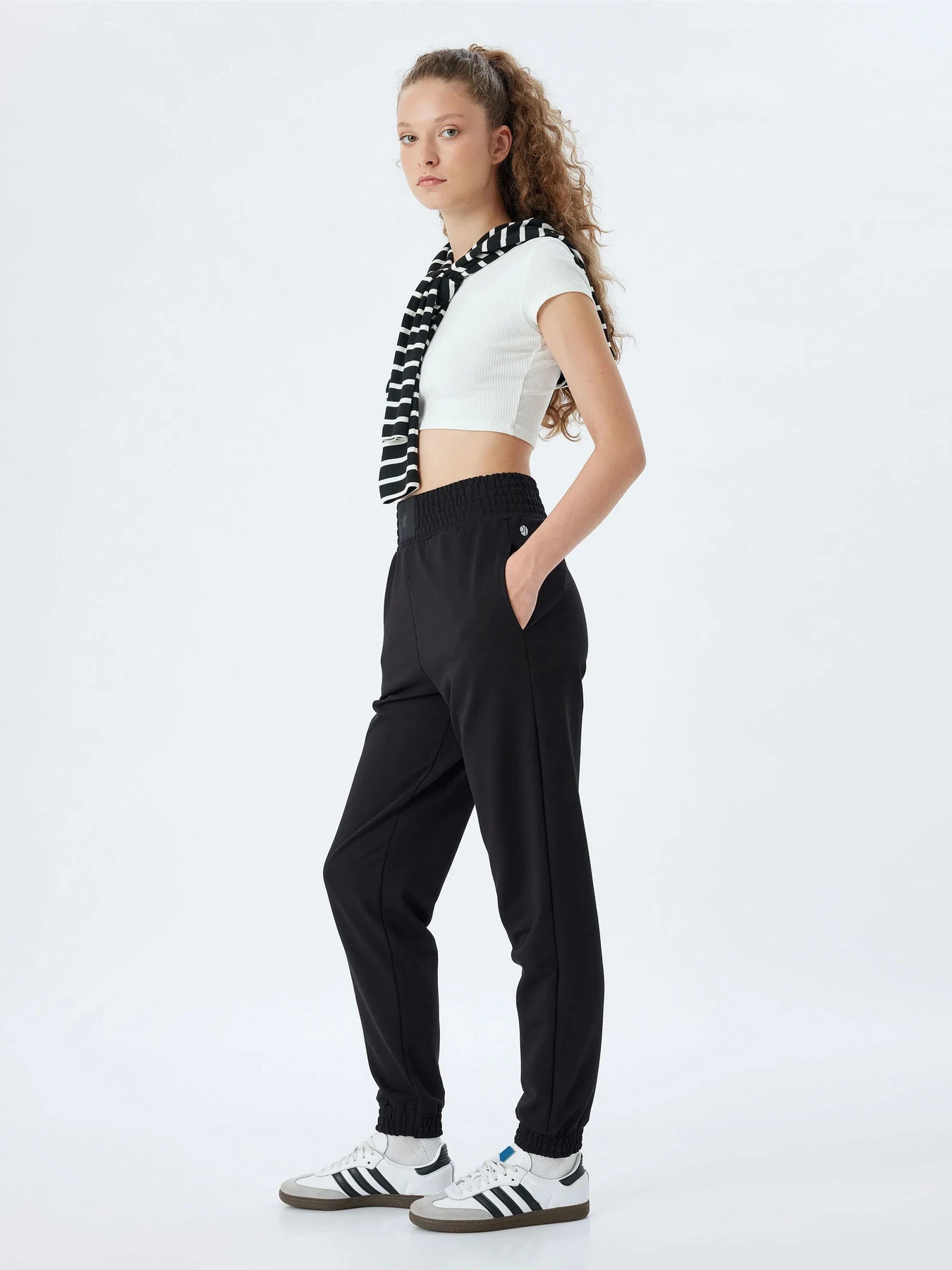 Брюки Koton модель 5WAK40028NK999 Брюки Koton модель 5WAK40028NK999 Фото