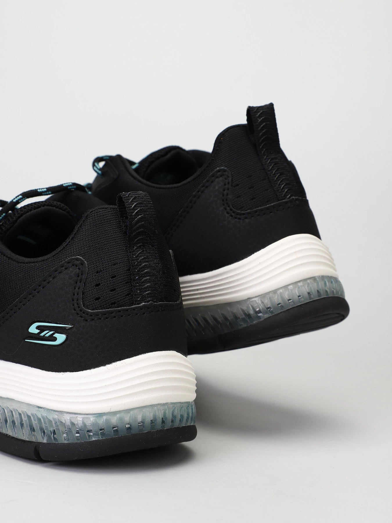 Кроссовки Skechers Bobs Gamma модель 117101 BLK Кроссовки Skechers Bobs Gamma модель 117101 BLK Фото