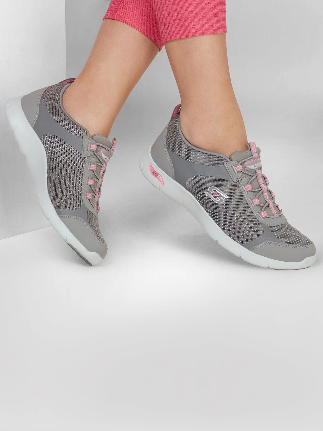 Кроссовки Skechers модель 104165 GYPK Фото