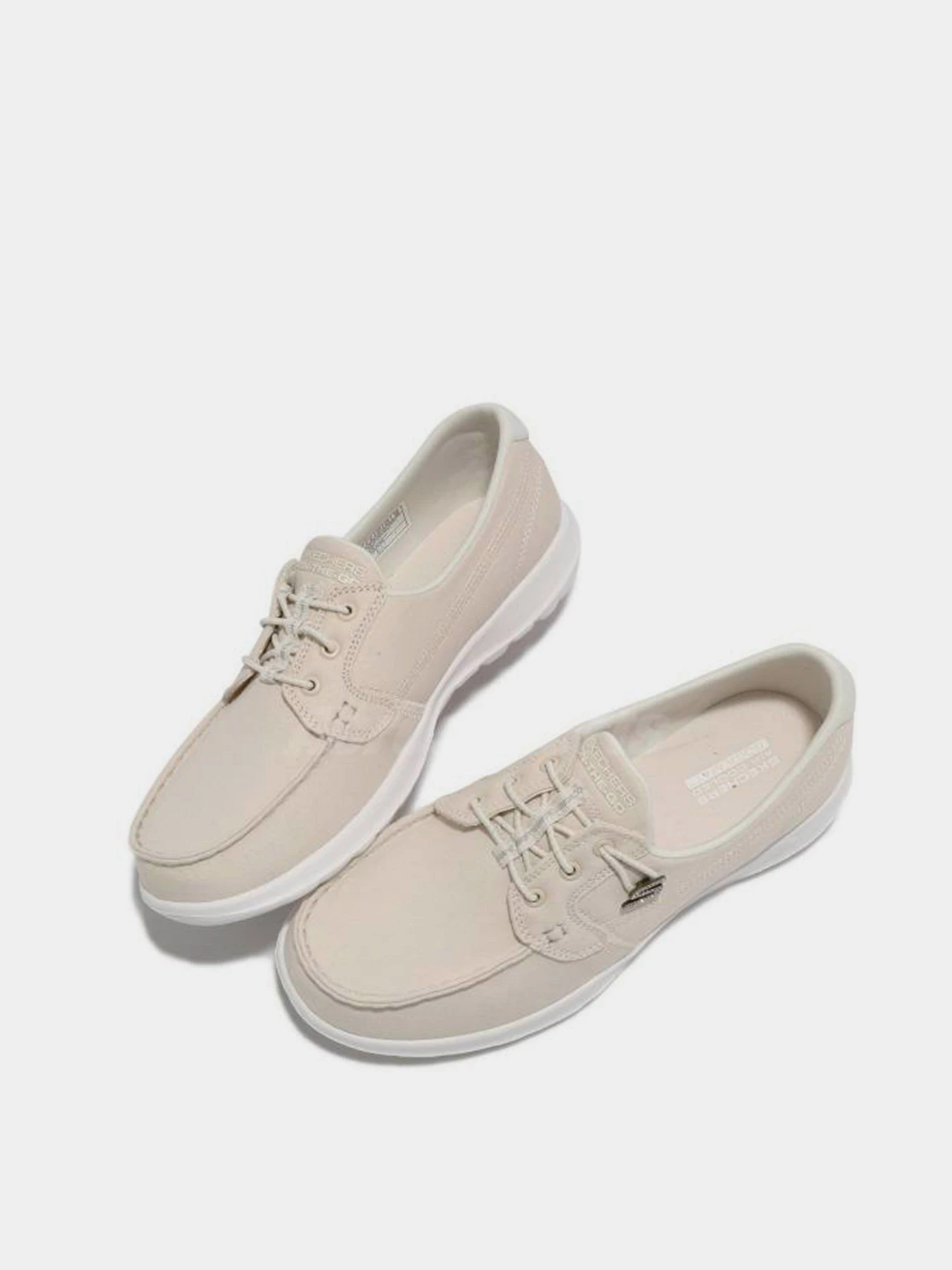 Слипоны и мокасины Skechers GOwalk Lite – Upbeat модель 136093 NAT Слипоны и мокасины Skechers GOwalk Lite – Upbeat модель 136093 NAT Фото