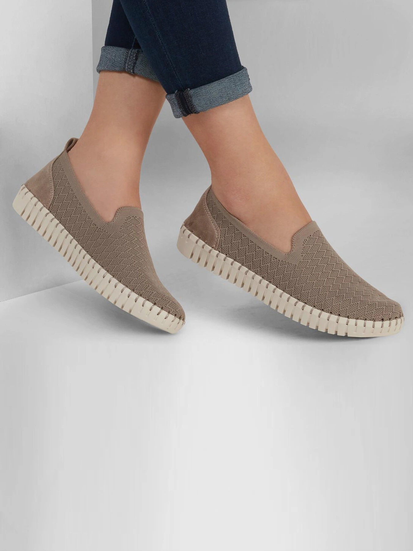 Слипоны и мокасины Skechers Sepulveda Blvd - Day Wishes модель 100148 TPE Слипоны и мокасины Skechers Sepulveda Blvd - Day Wishes модель 100148 TPE Фото