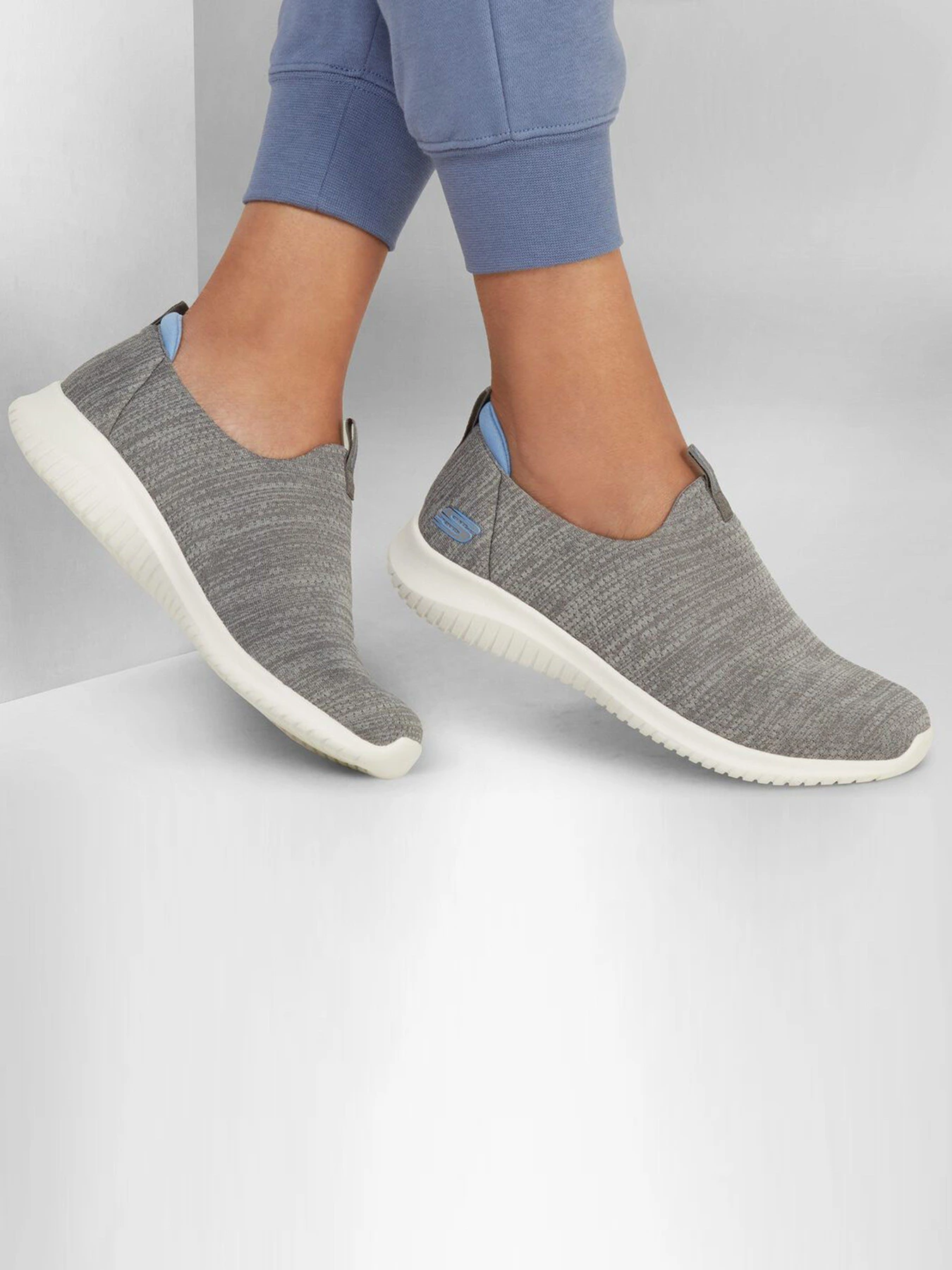 Слипоны и мокасины Skechers Ultra Flex - Gracious Touch модель 149170 GYBL Слипоны и мокасины Skechers Ultra Flex - Gracious Touch модель 149170 GYBL Фото
