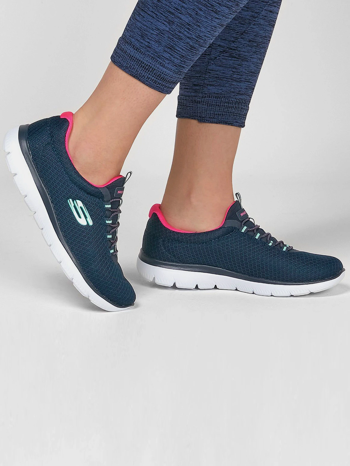 Кроссовки Skechers Summits модель 12980 NVHP Кроссовки Skechers Summits модель 12980 NVHP Фото