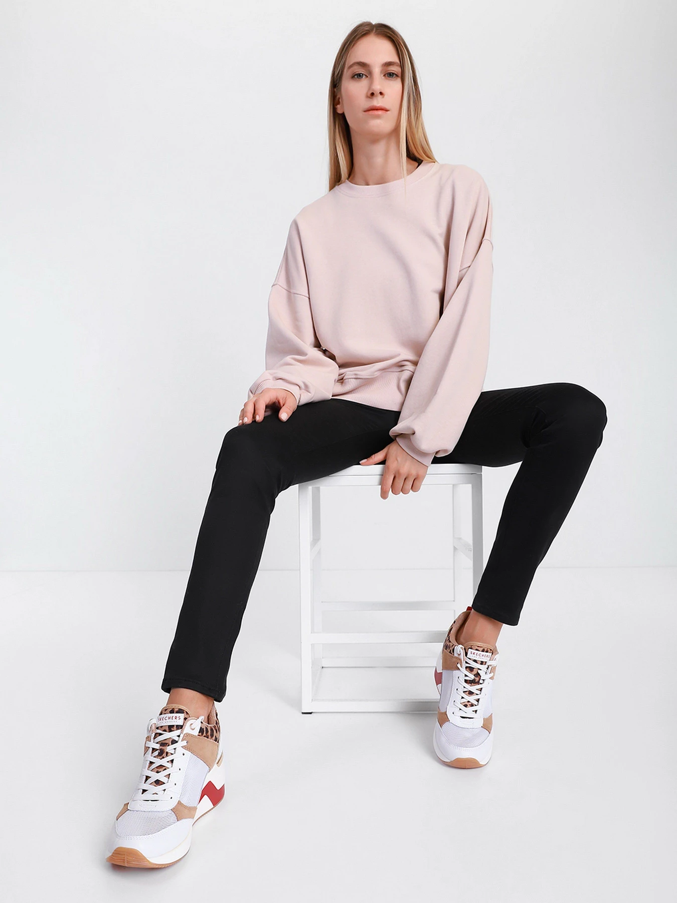 Кросівки Skechers модель 155027 WHLD Кросівки Skechers модель 155027 WHLD Фото
