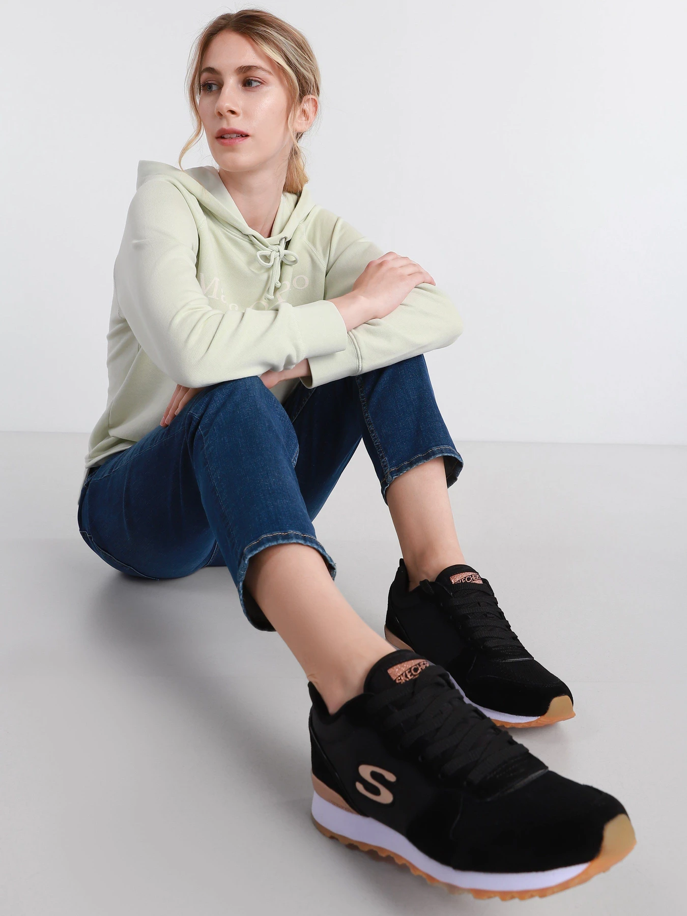 Кроссовки Skechers OG 85 - Gold'n Gurl модель 155351 BLK Фото