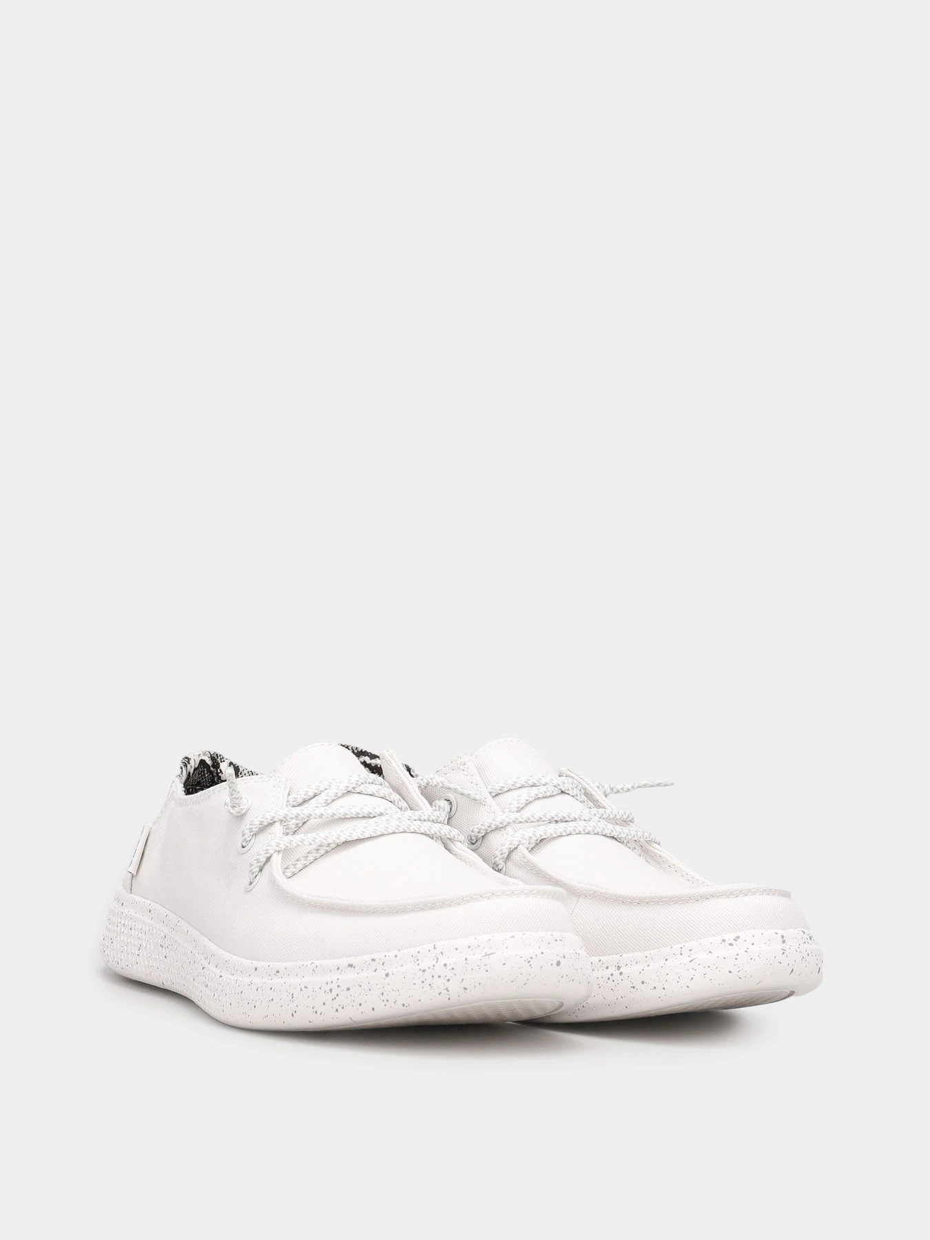 Слипоны и мокасины Skechers BOBS Skipper - Tide Pool модель 113448 WHT Слипоны и мокасины Skechers BOBS Skipper - Tide Pool модель 113448 WHT Фото