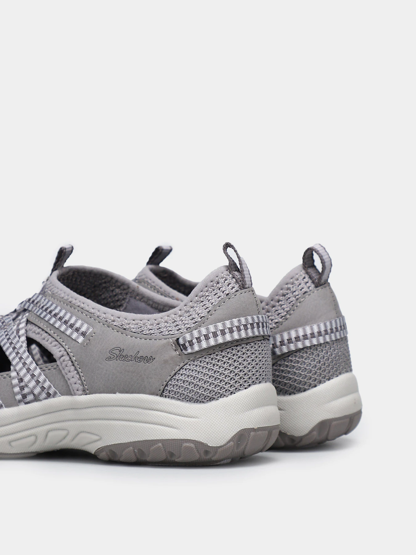 Кроссовки Skechers Relaxed Fit®: Breathe Easy - Swing High модель 158383 GRY Кроссовки Skechers Relaxed Fit®: Breathe Easy - Swing High модель 158383 GRY Фото